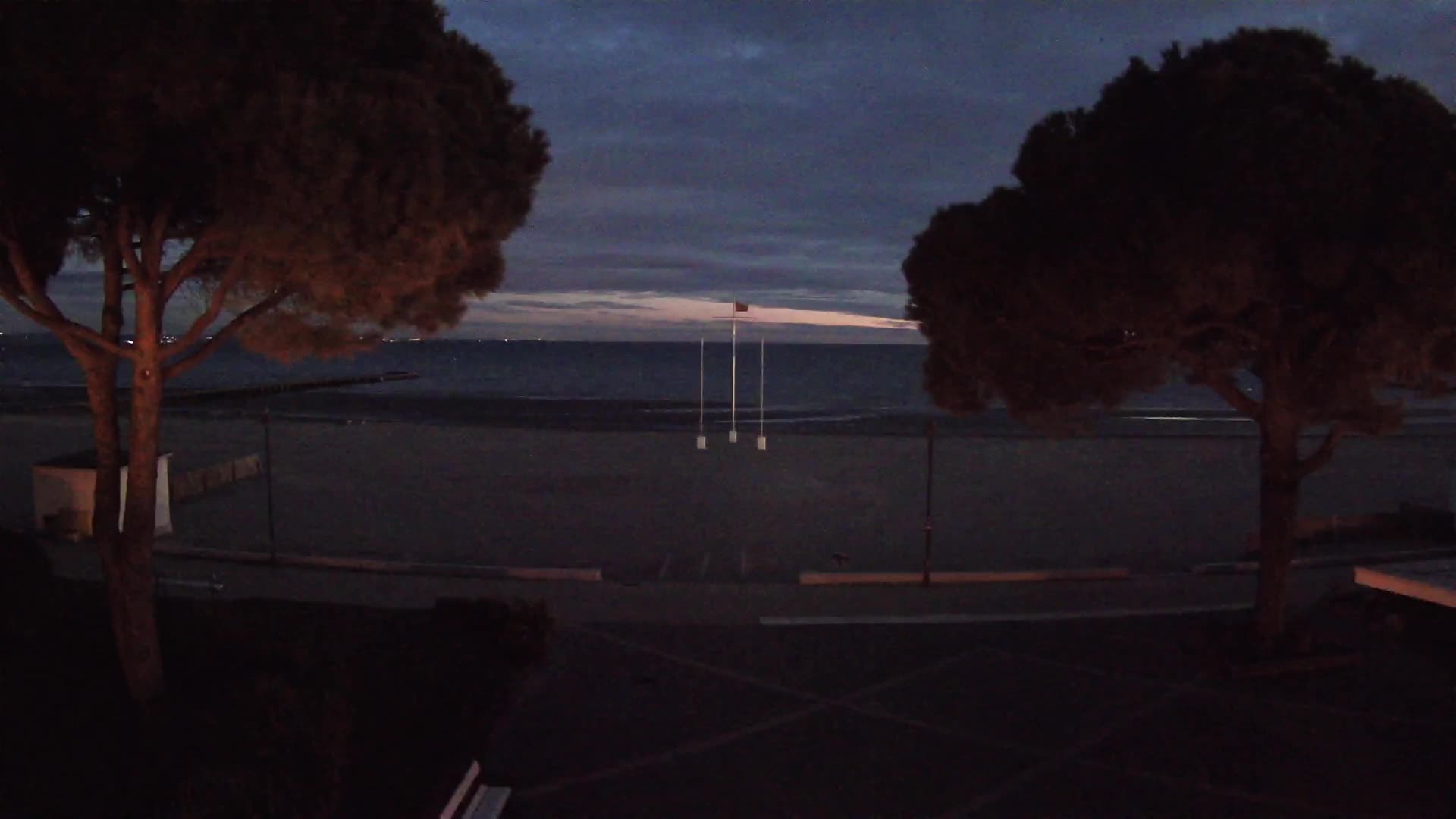 Grado Beach Webcam Entrance | Real-Time View of the Seaside