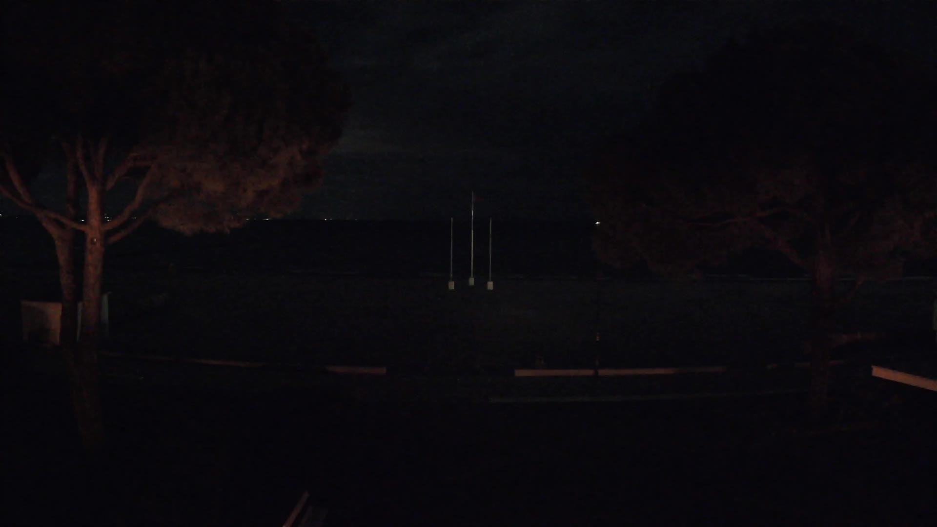 Grado Beach Webcam Entrance | Real-Time View of the Seaside