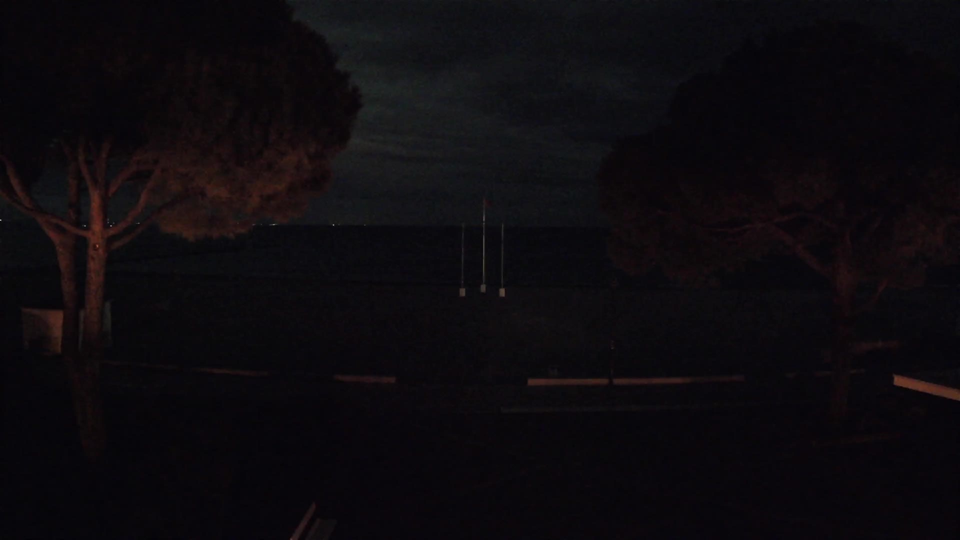 Grado Beach Webcam Entrance | Real-Time View of the Seaside