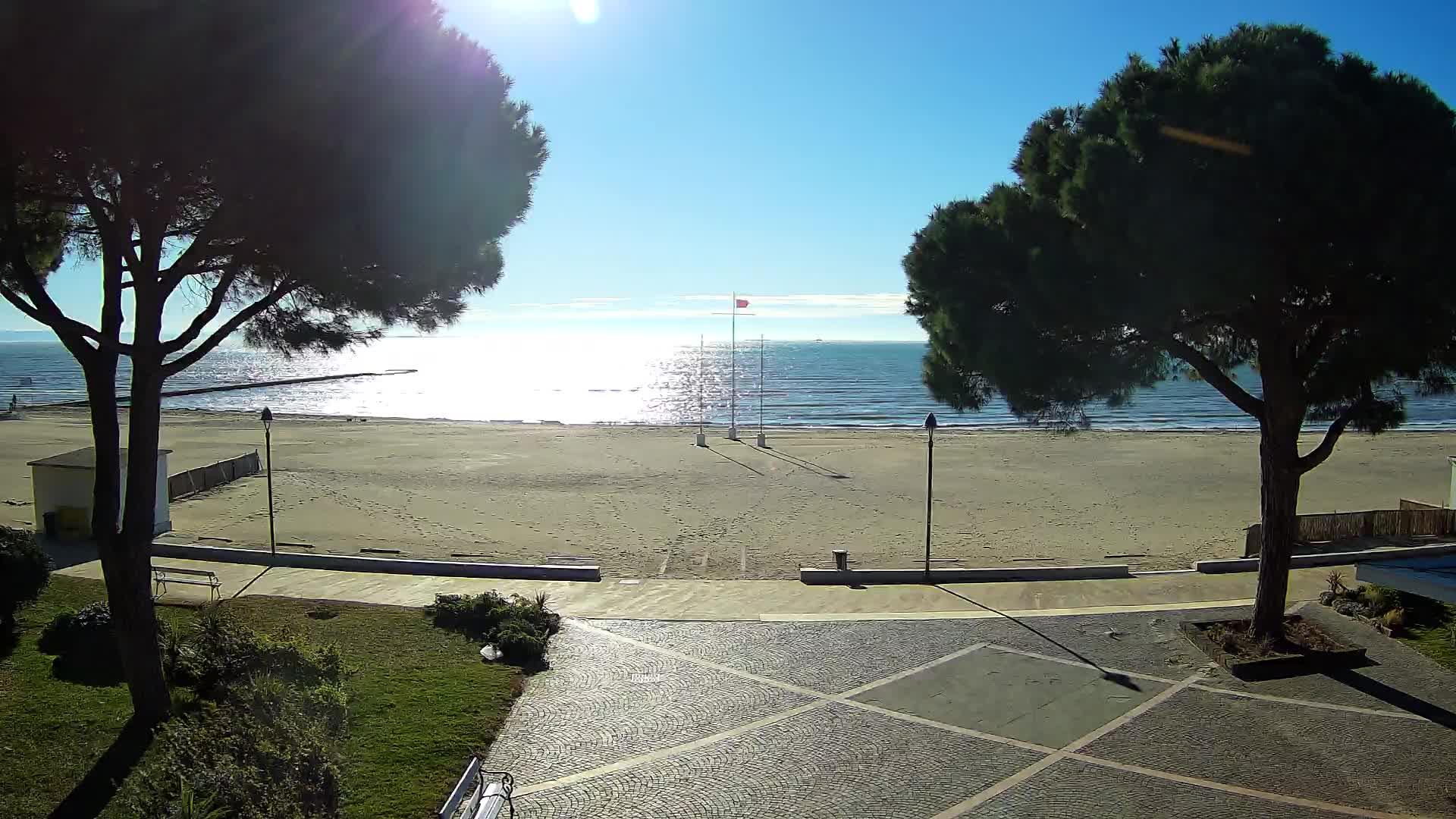 Ingresso Spiaggia Grado | Vista in Diretta sul Mare