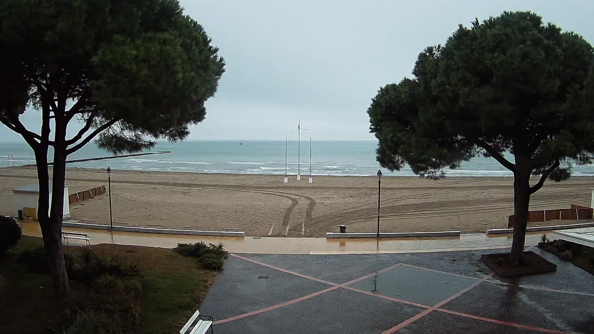 Entrée Plage Grado | Vue en Direct sur le Littoral