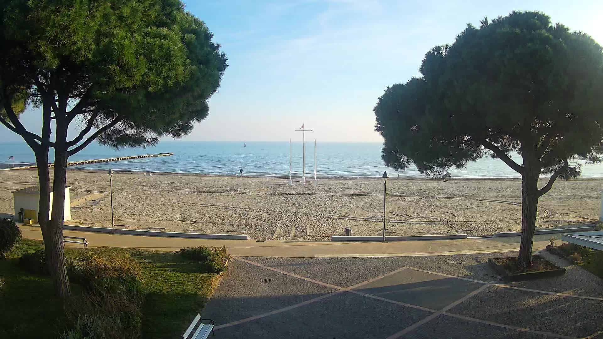 Grado Ulaz na Plažu | Pogled Uživo na Obalu