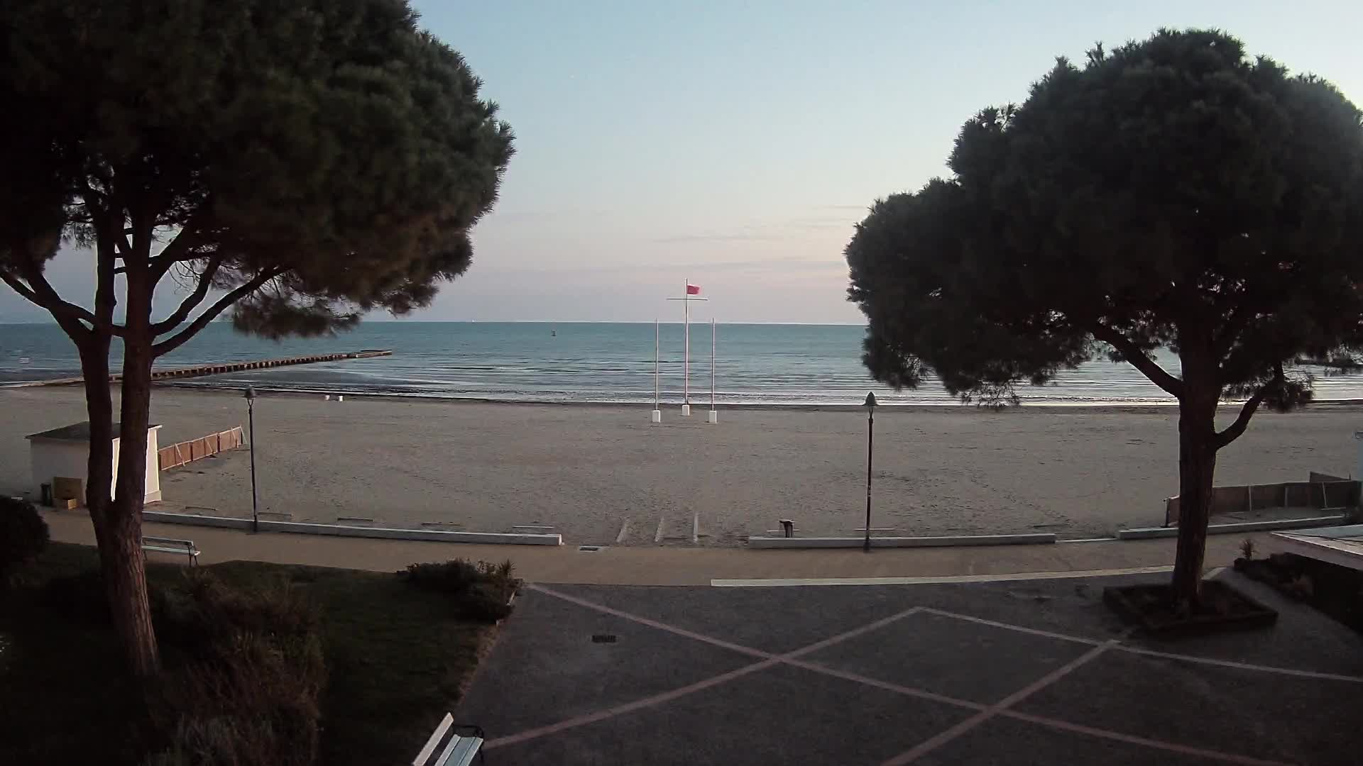 Ingresso Spiaggia Grado | Vista in Diretta sul Mare