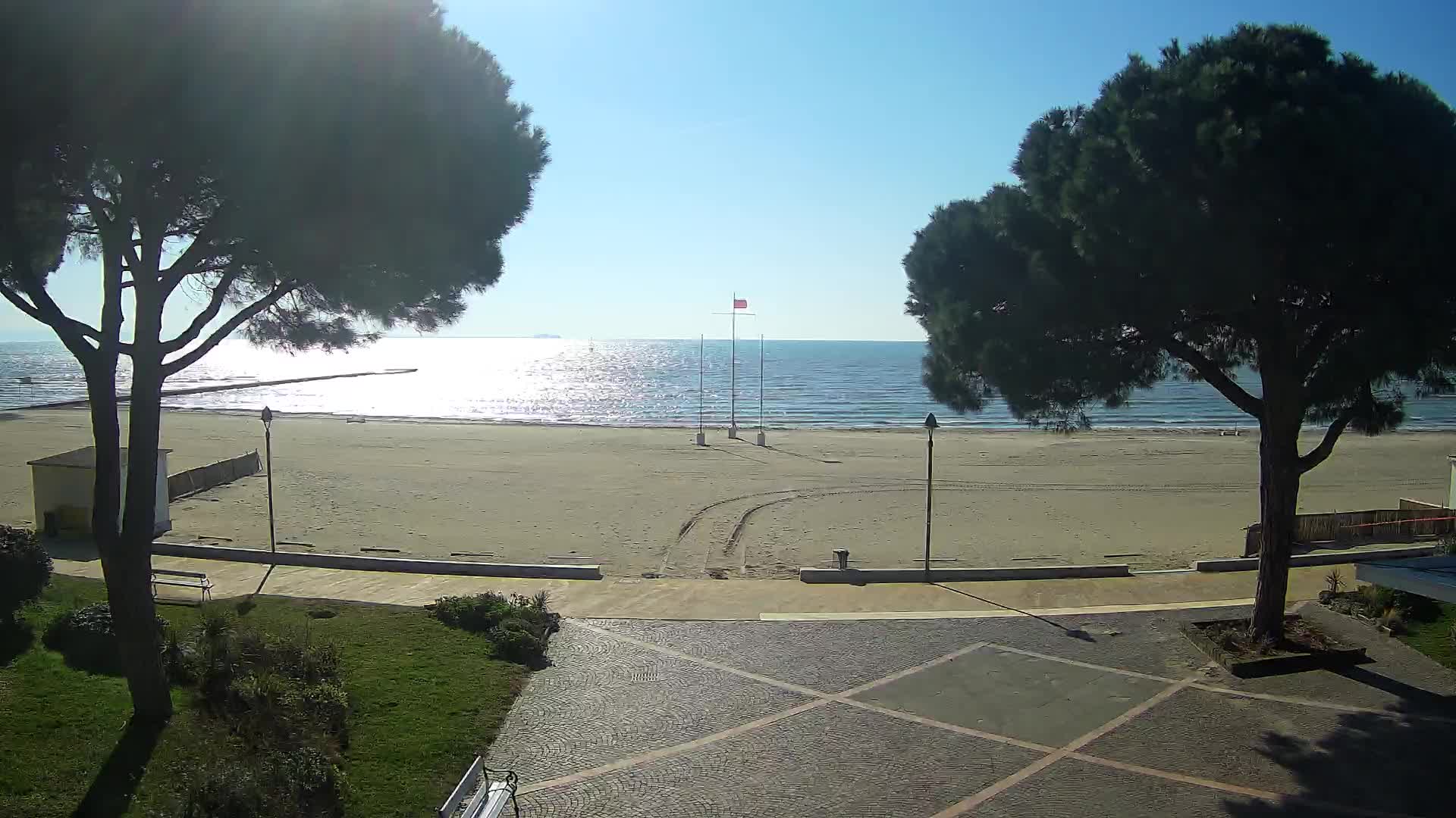 Ingresso Spiaggia Grado | Vista in Diretta sul Mare