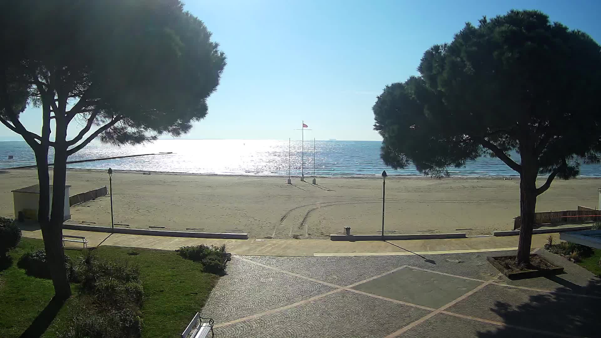 Ingresso Spiaggia Grado | Vista in Diretta sul Mare