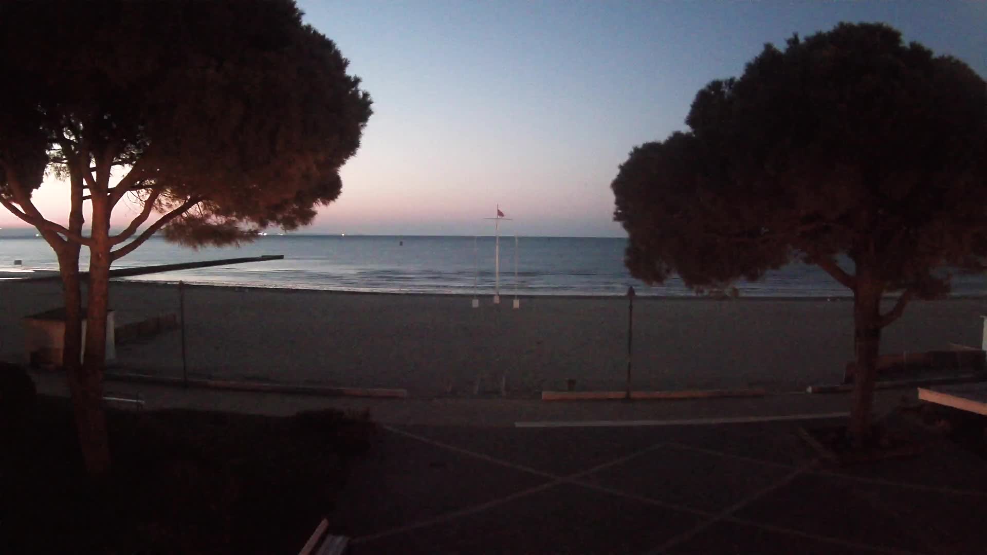 Ingresso Spiaggia Grado | Vista in Diretta sul Mare