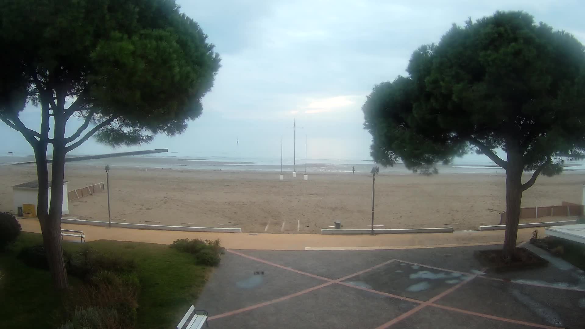 Grado Beach Webcam Entrance | Real-Time View of the Seaside