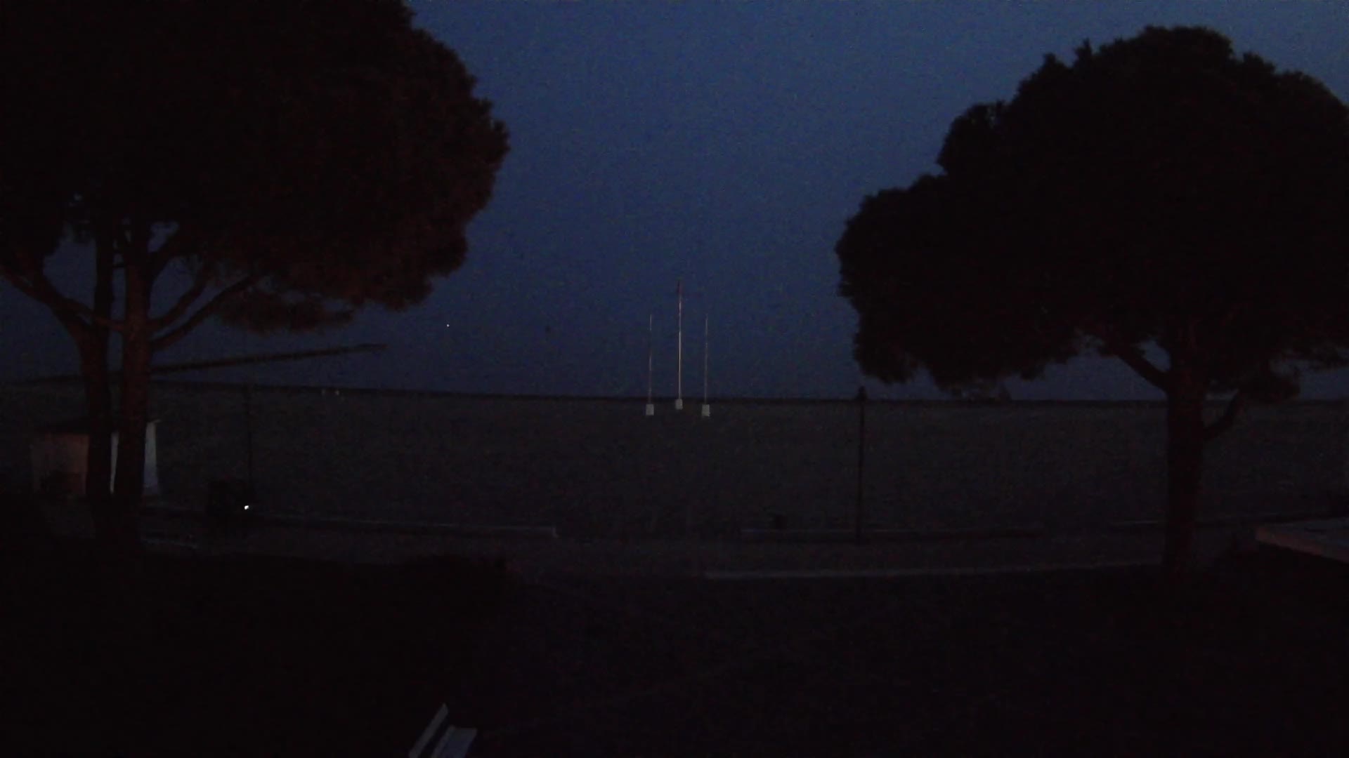 Grado Beach Webcam Entrance | Real-Time View of the Seaside