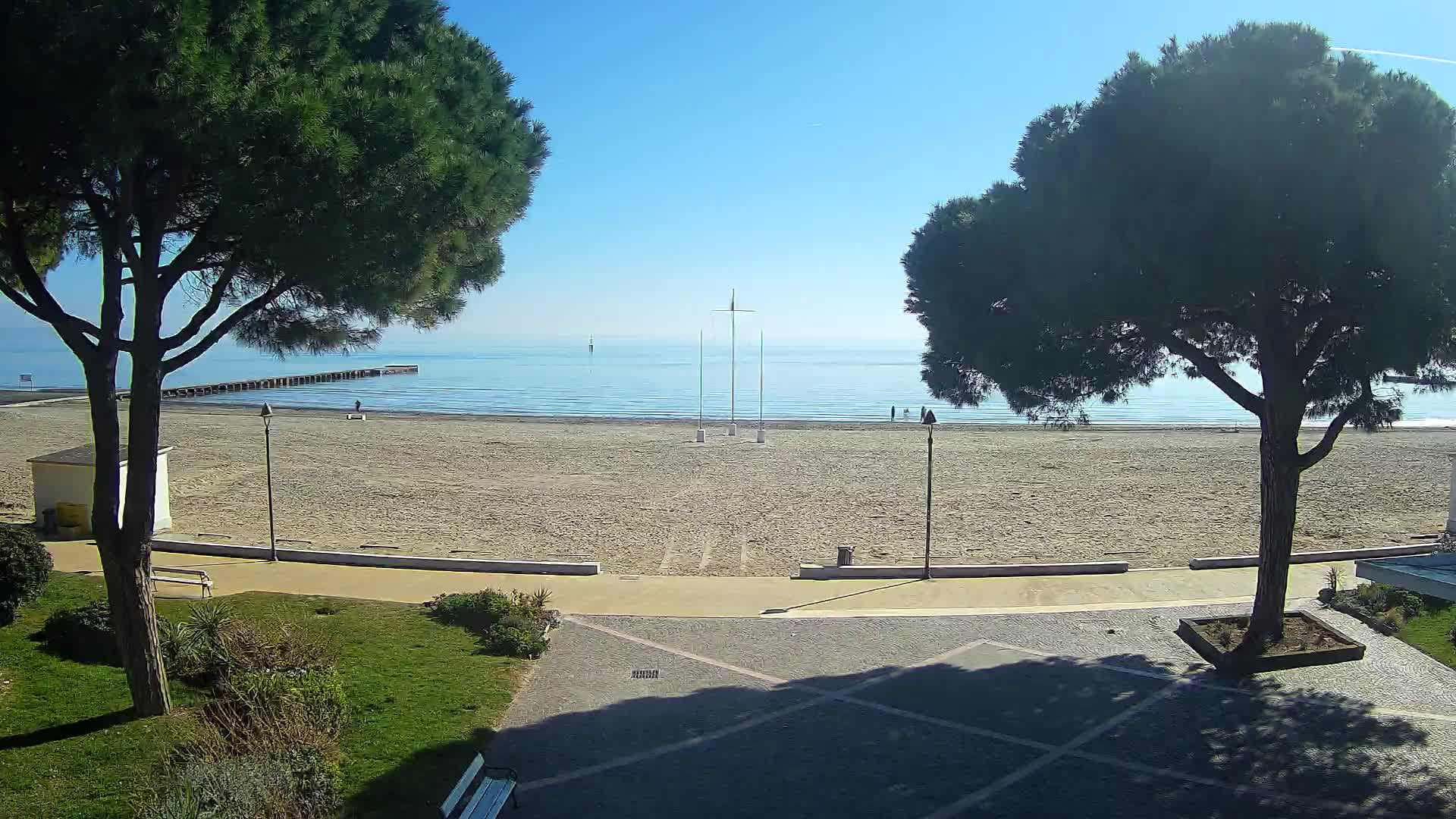 Grado Beach Webcam Entrance | Real-Time View of the Seaside