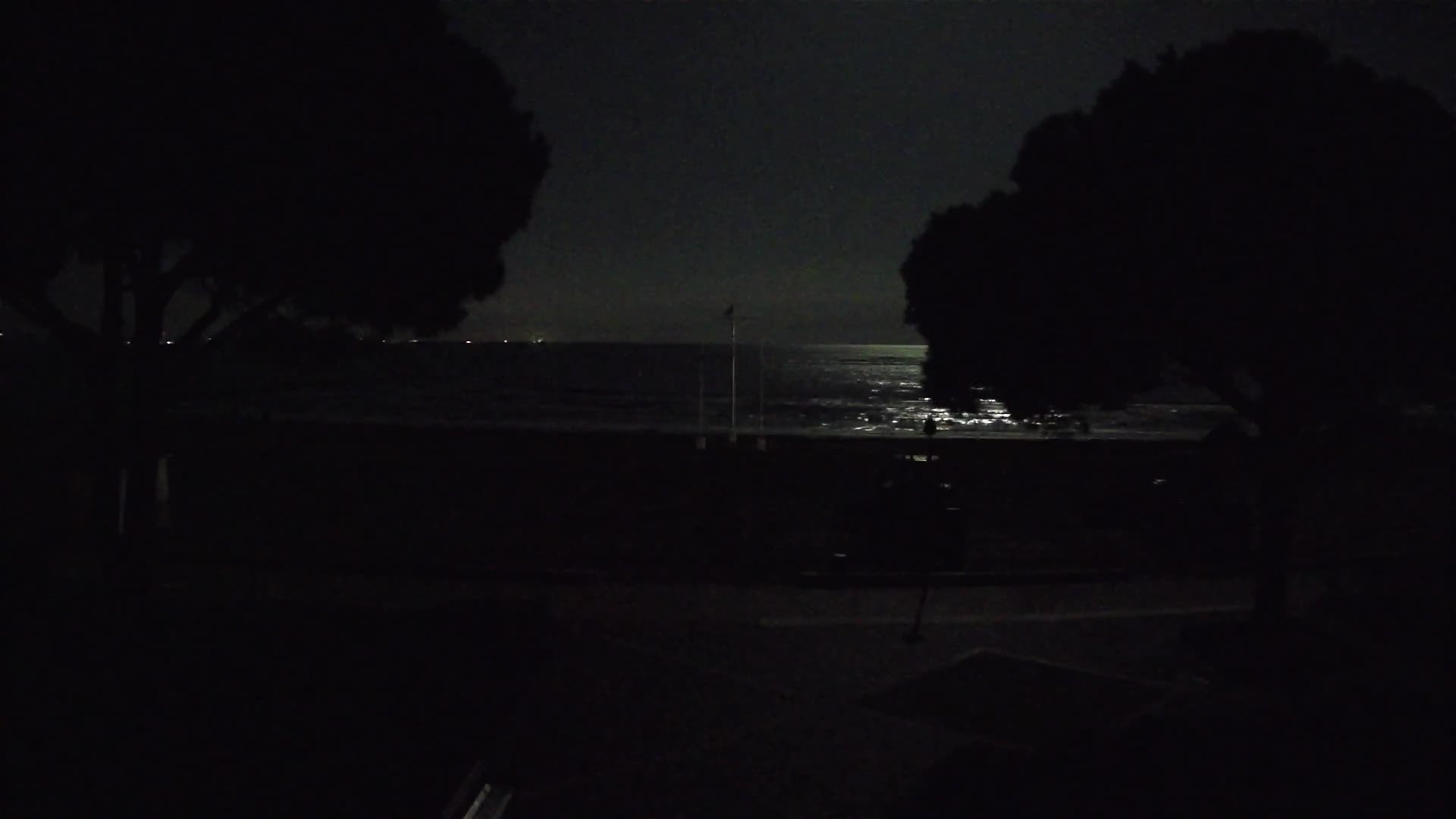 Grado Beach Webcam Entrance | Real-Time View of the Seaside