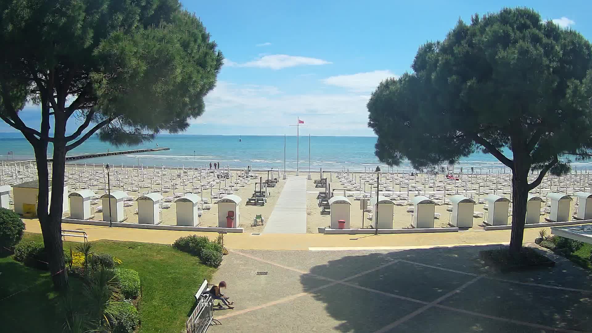 Grado Beach Webcam Entrance | Real-Time View of the Seaside