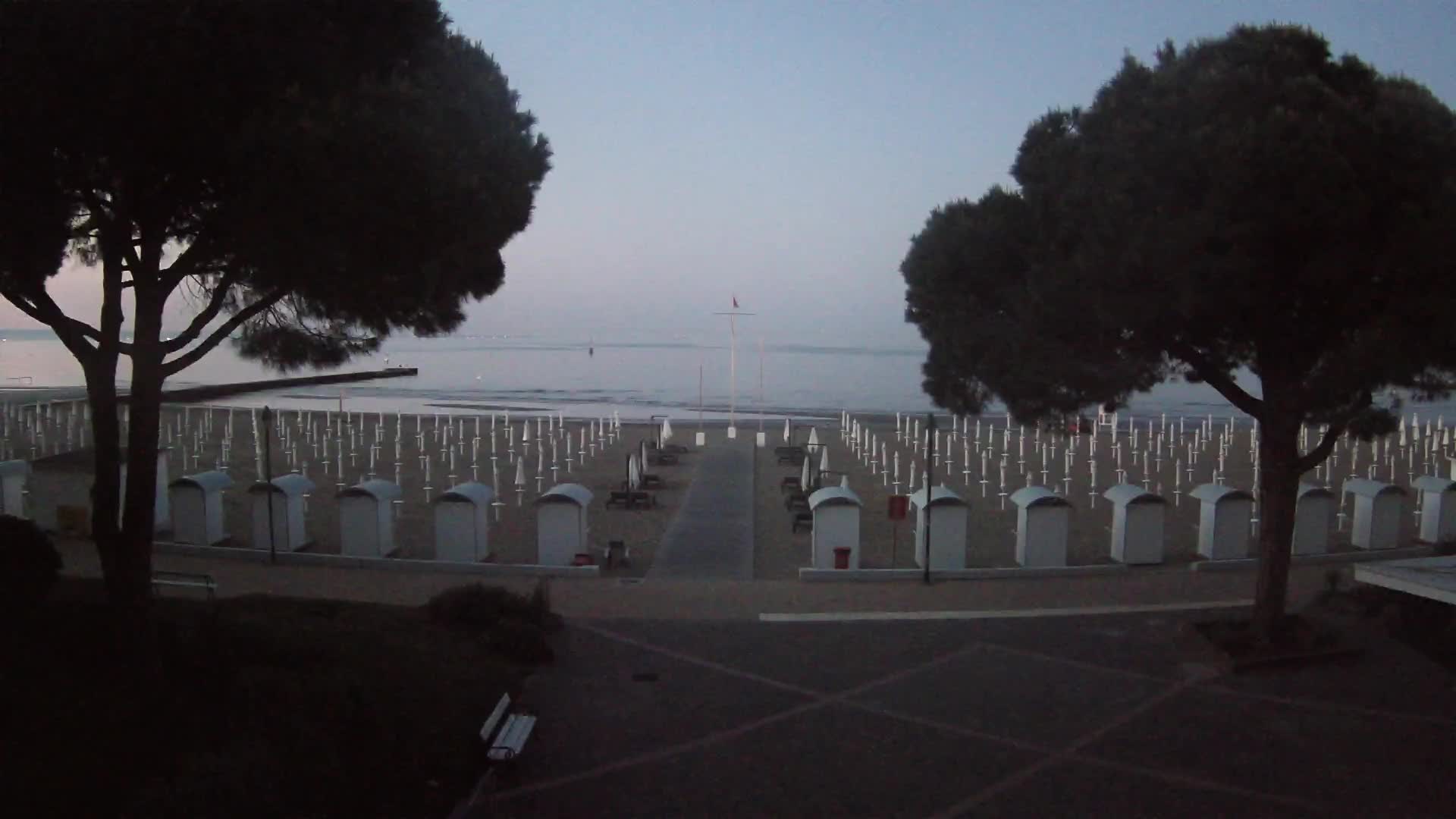 Ingresso Spiaggia Grado | Vista in Diretta sul Mare