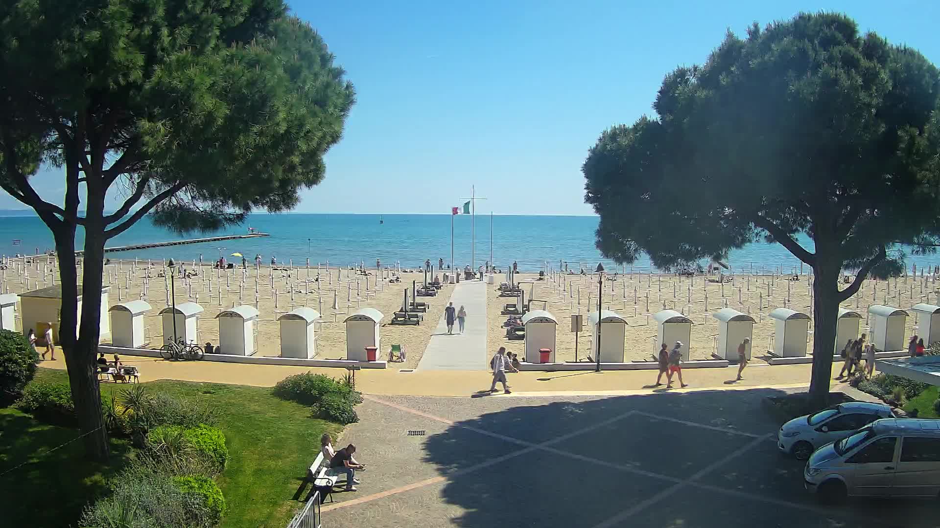 Grado Ulaz na Plažu | Pogled Uživo na Obalu