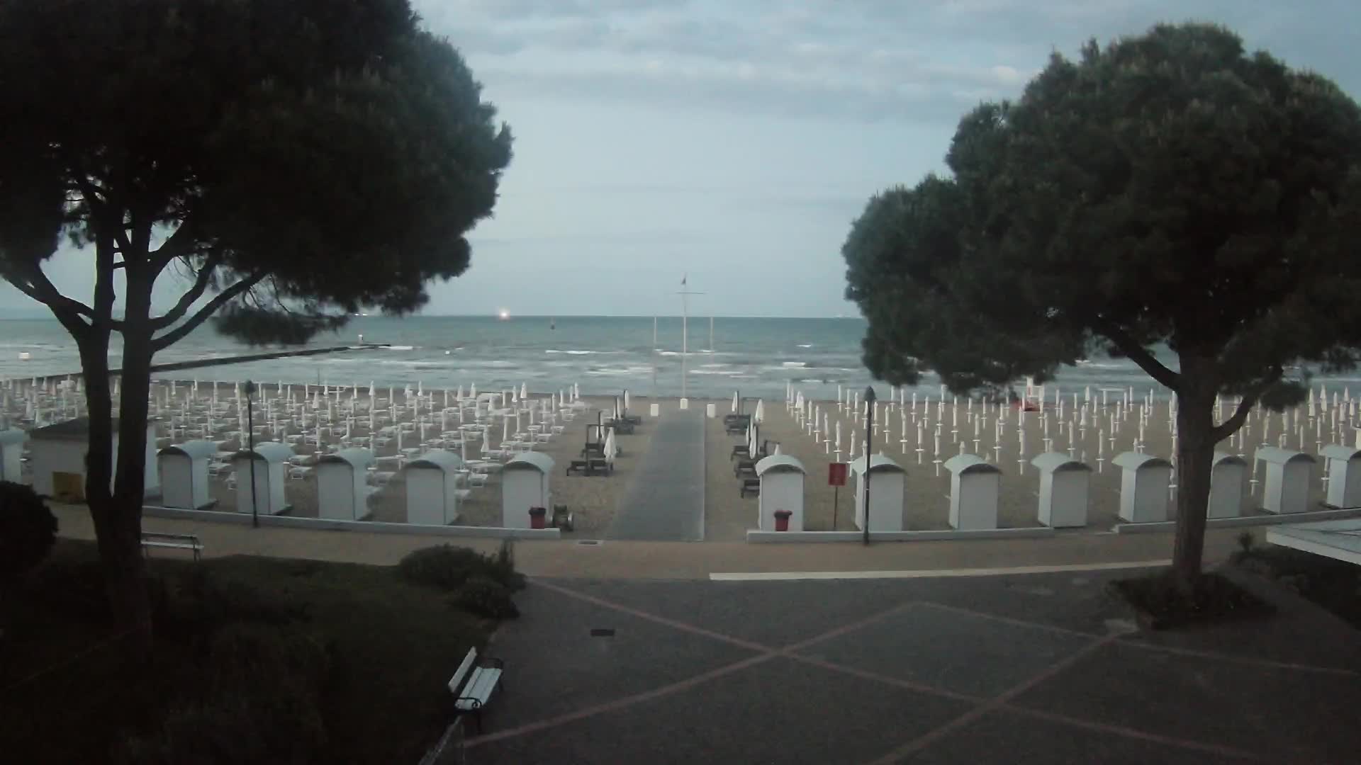 Ingresso Spiaggia Grado | Vista in Diretta sul Mare