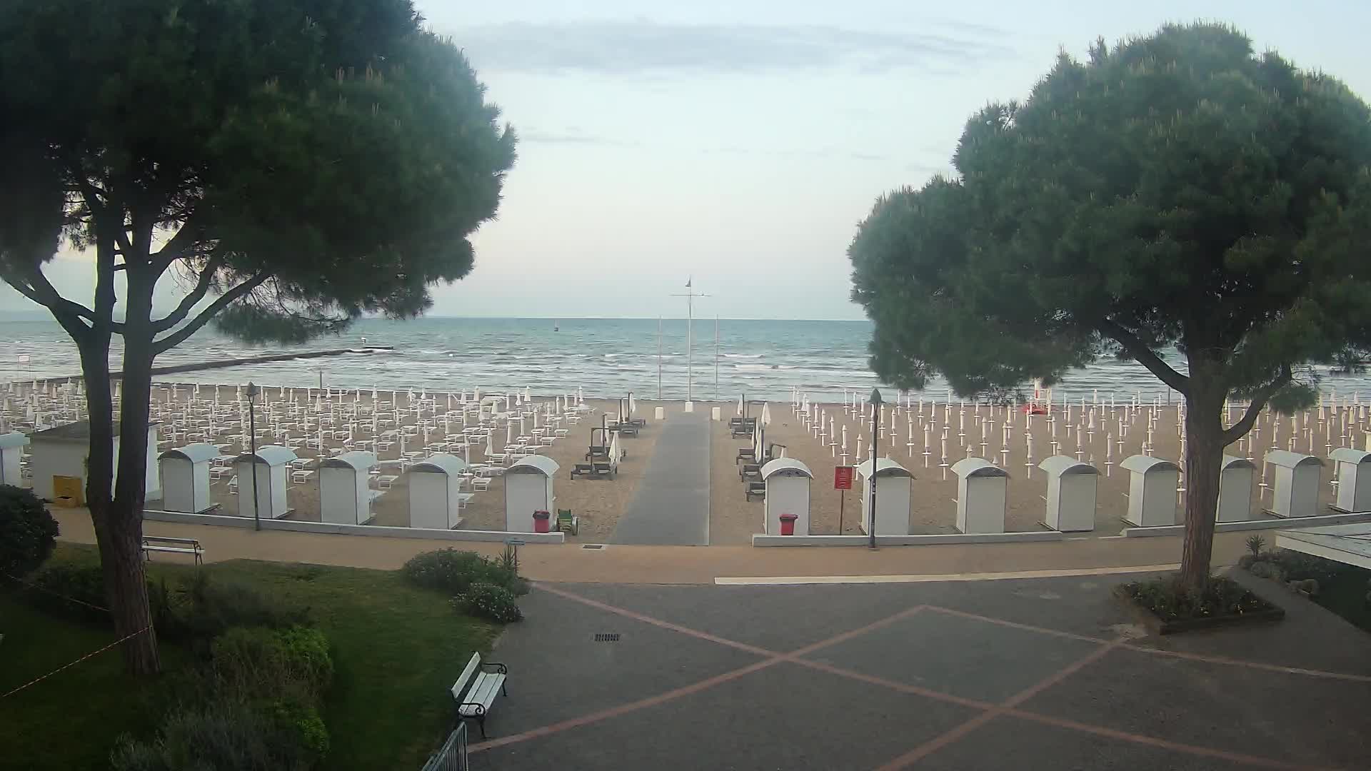 Ingresso Spiaggia Grado | Vista in Diretta sul Mare
