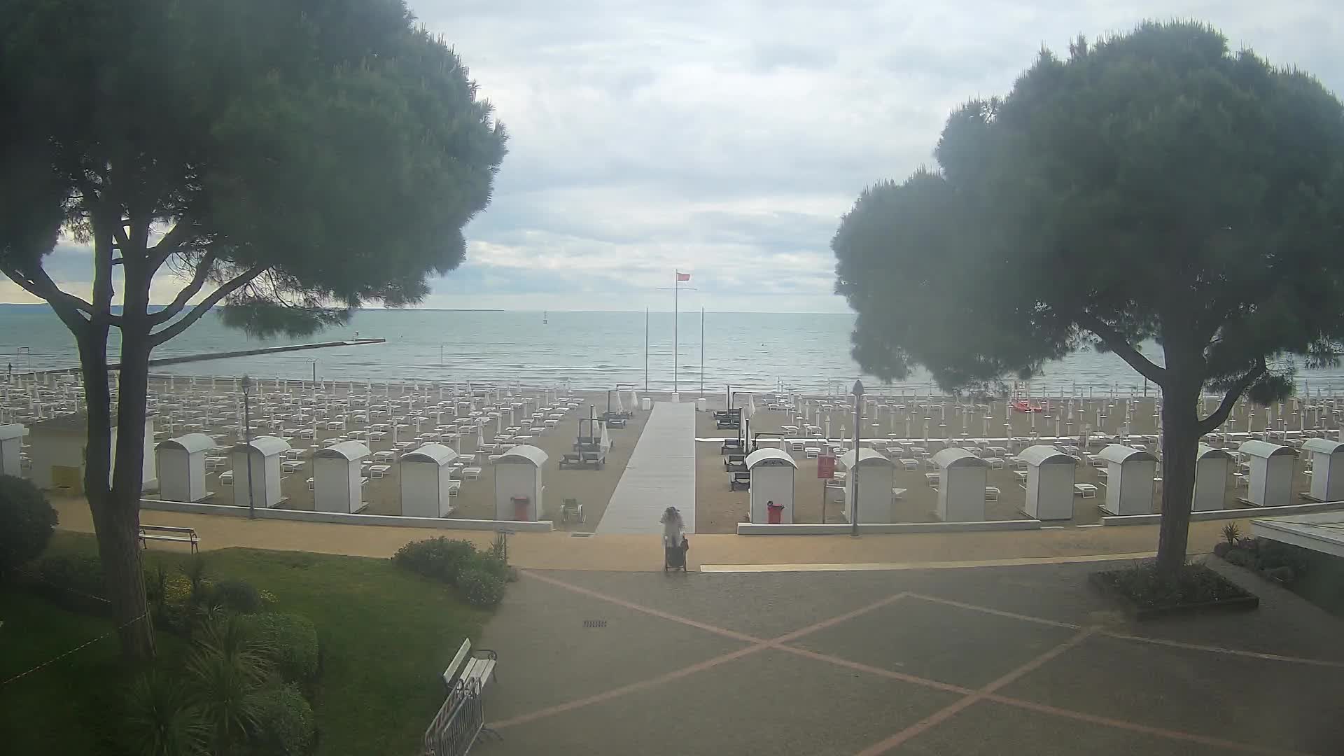 Grado Beach Webcam Entrance | Real-Time View of the Seaside