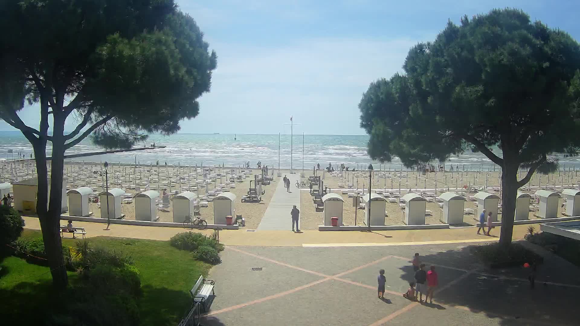 Grado Ulaz na Plažu | Pogled Uživo na Obalu