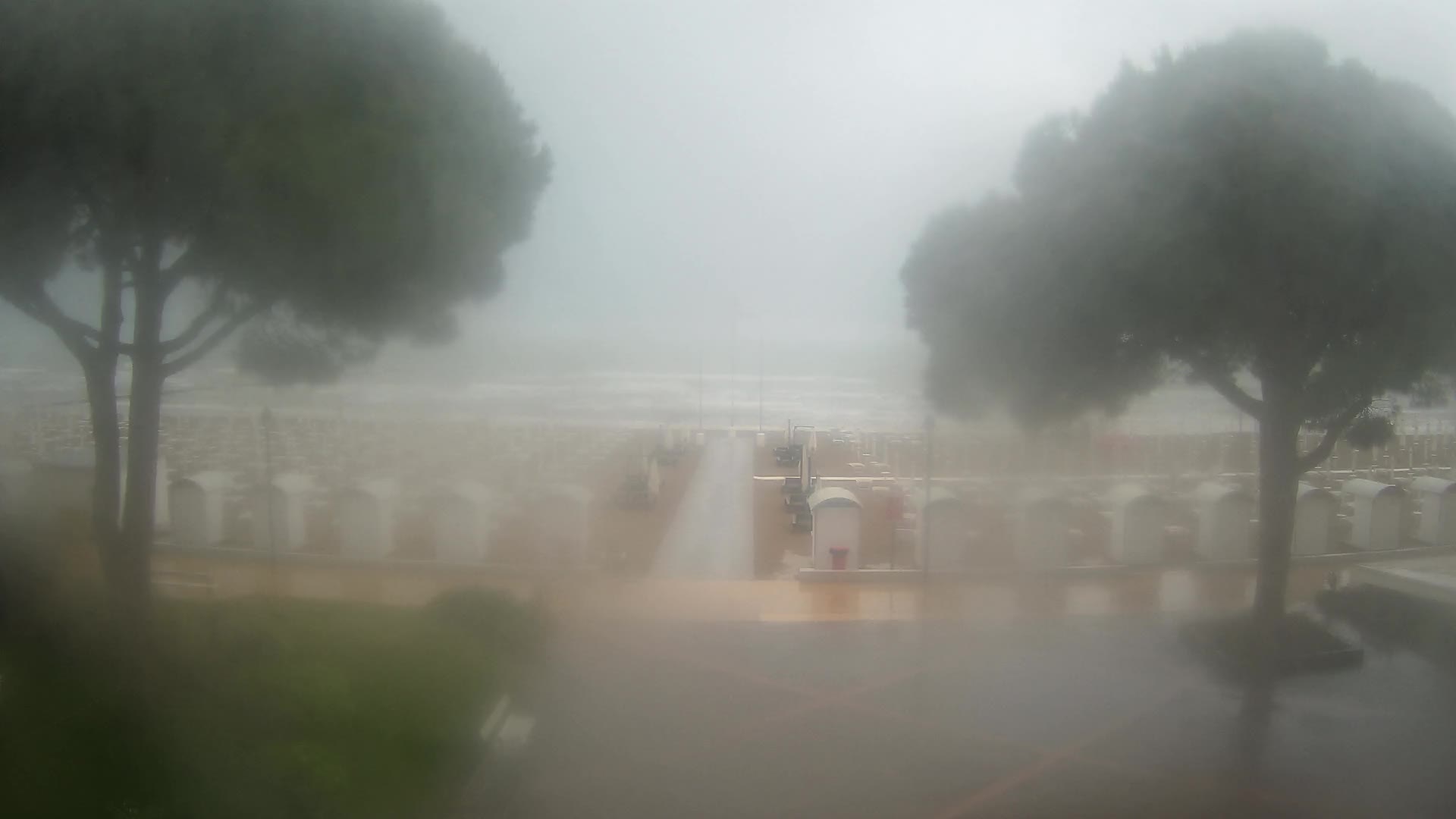 Grado Ulaz na Plažu | Pogled Uživo na Obalu