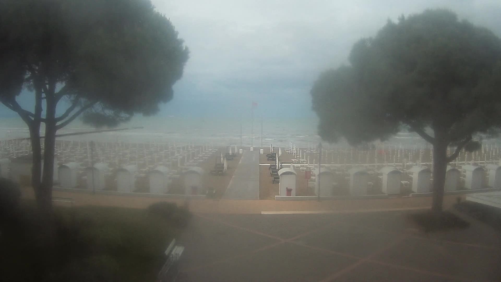 Grado Beach Webcam Entrance | Real-Time View of the Seaside