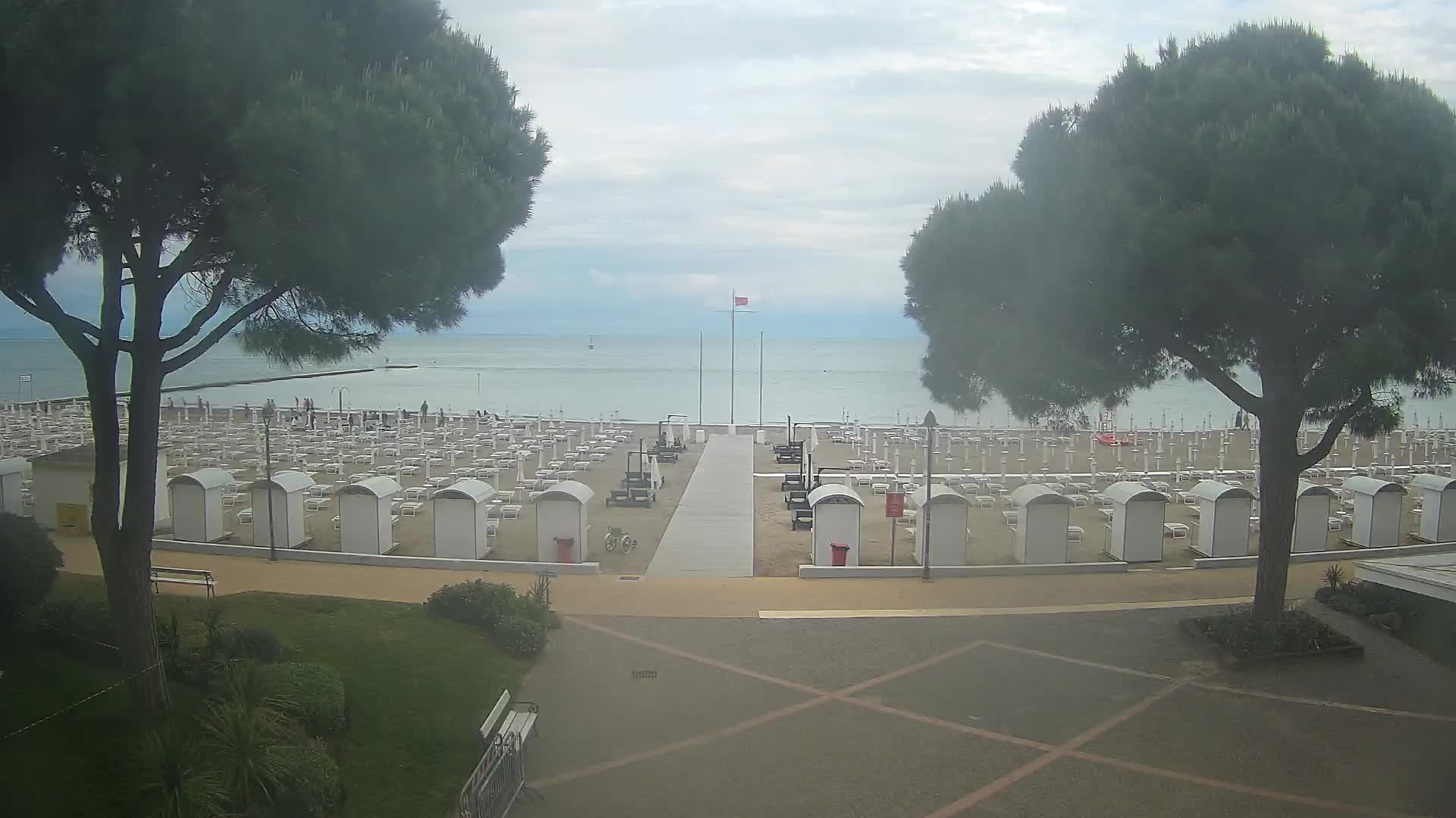 Grado Beach Webcam Entrance | Real-Time View of the Seaside