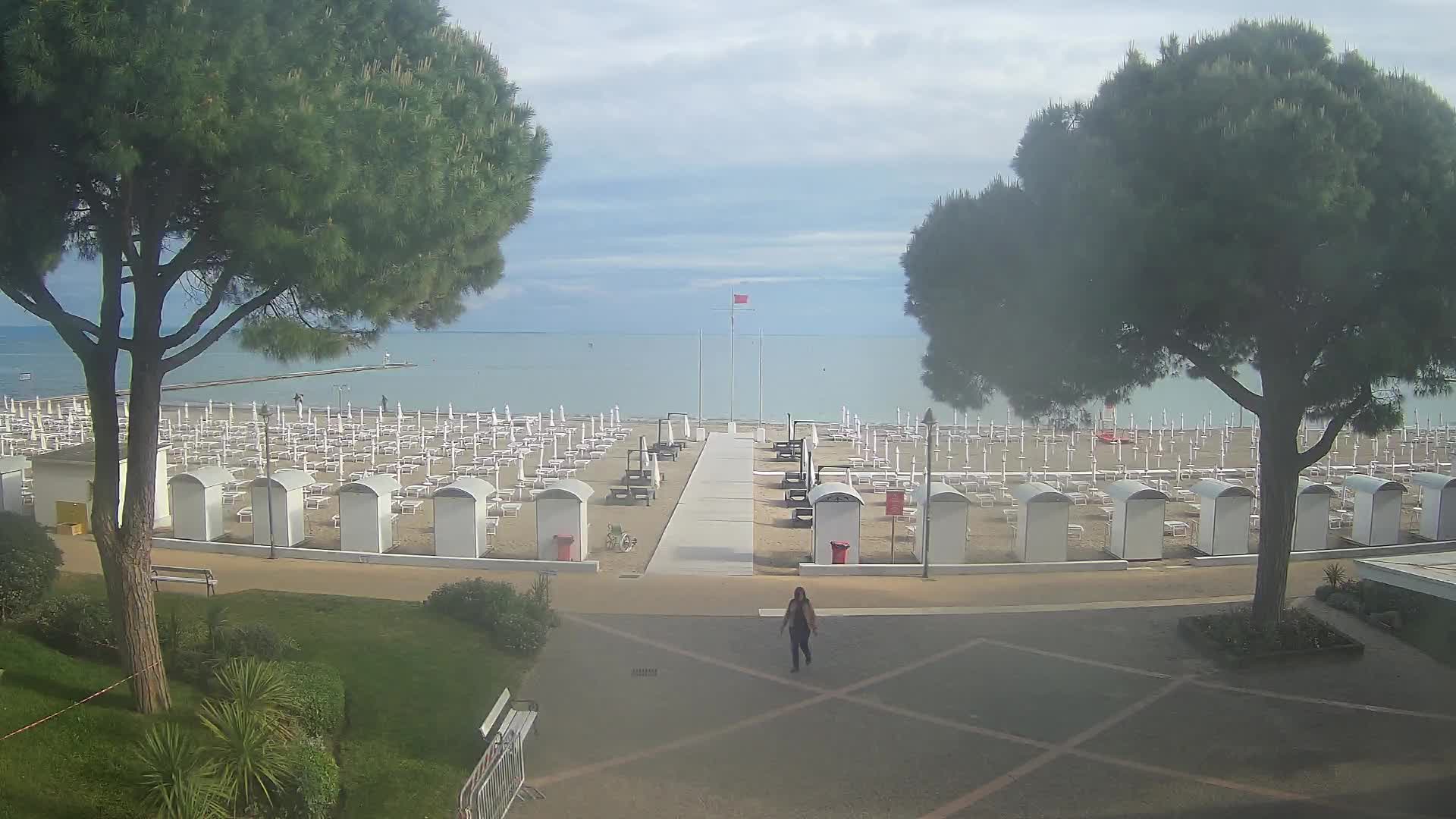 Grado Ulaz na Plažu | Pogled Uživo na Obalu