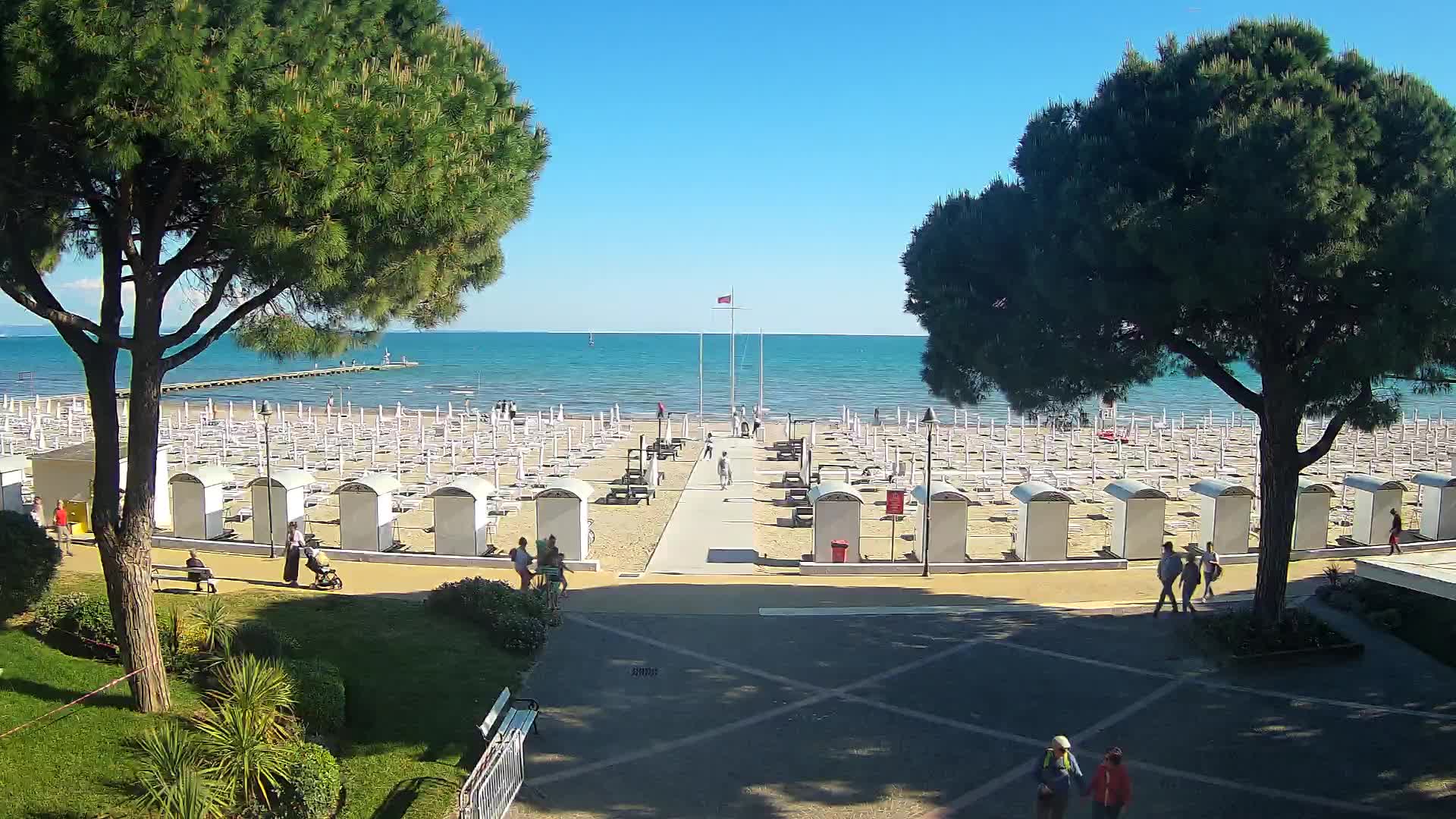 Grado Beach Webcam Entrance | Real-Time View of the Seaside