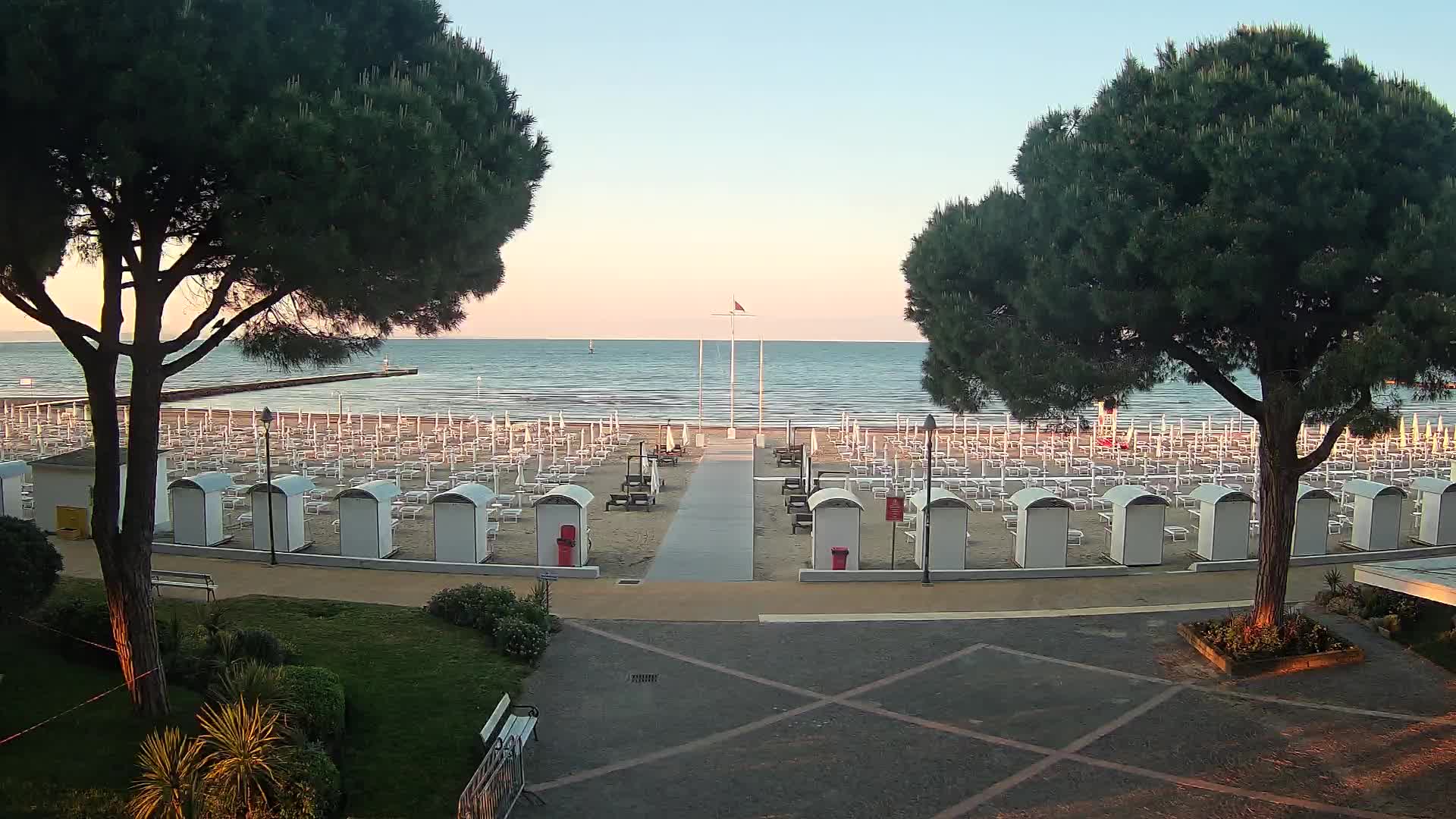 Ingresso Spiaggia Grado | Vista in Diretta sul Mare