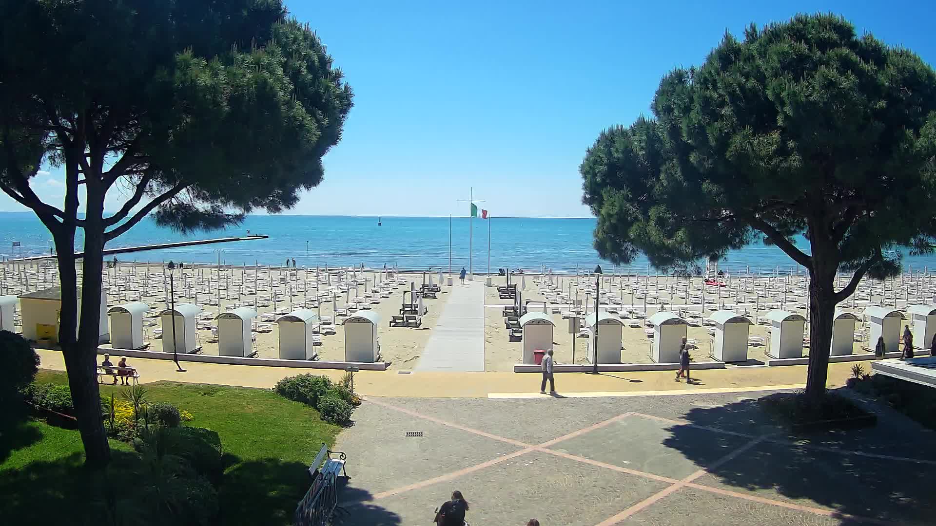 Ingresso Spiaggia Grado | Vista in Diretta sul Mare