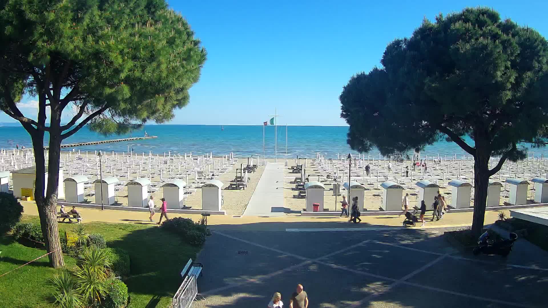 Grado Beach Webcam Entrance | Real-Time View of the Seaside