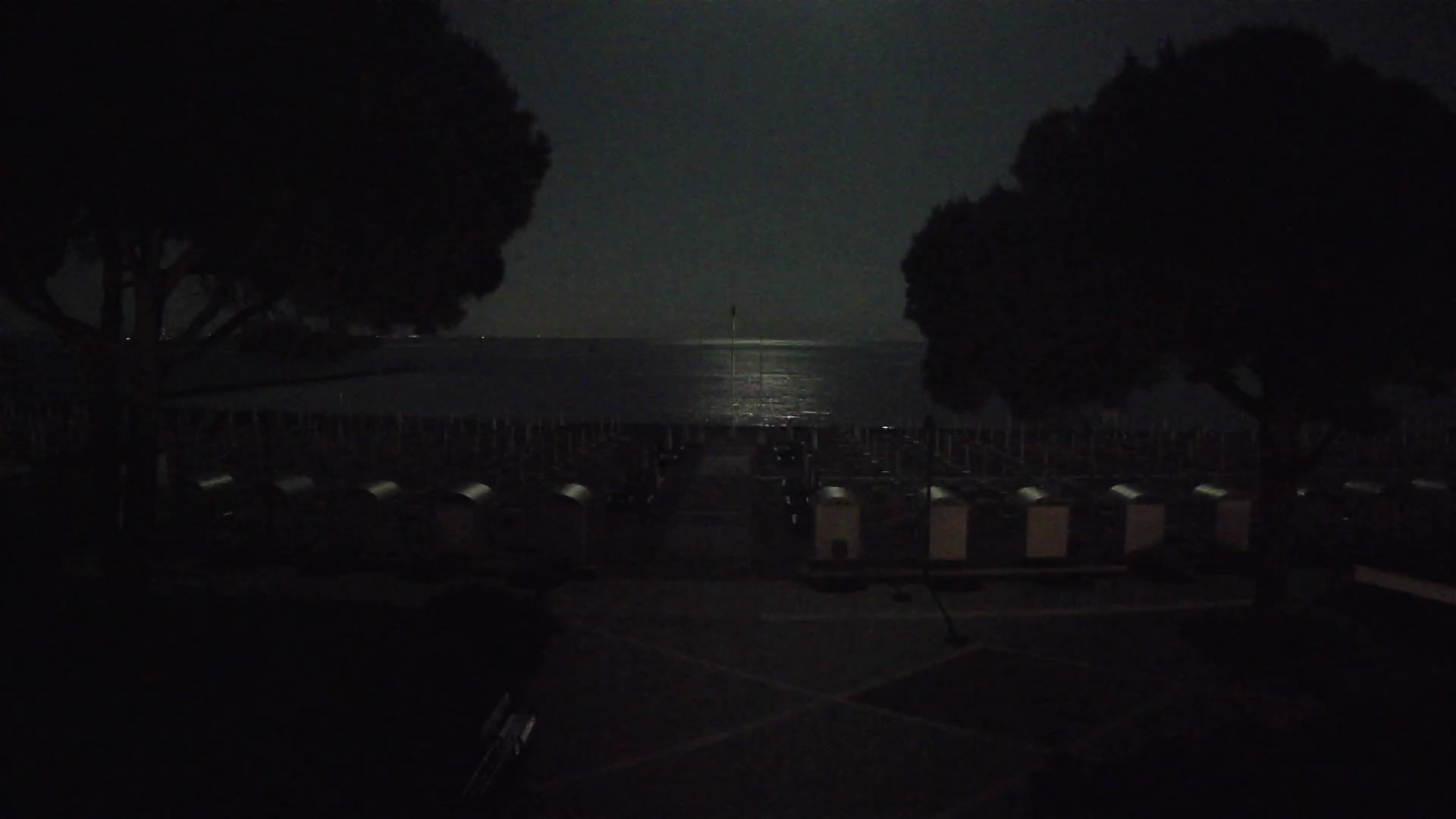 Entrada Playa Grado | Vista en Vivo de la Costa