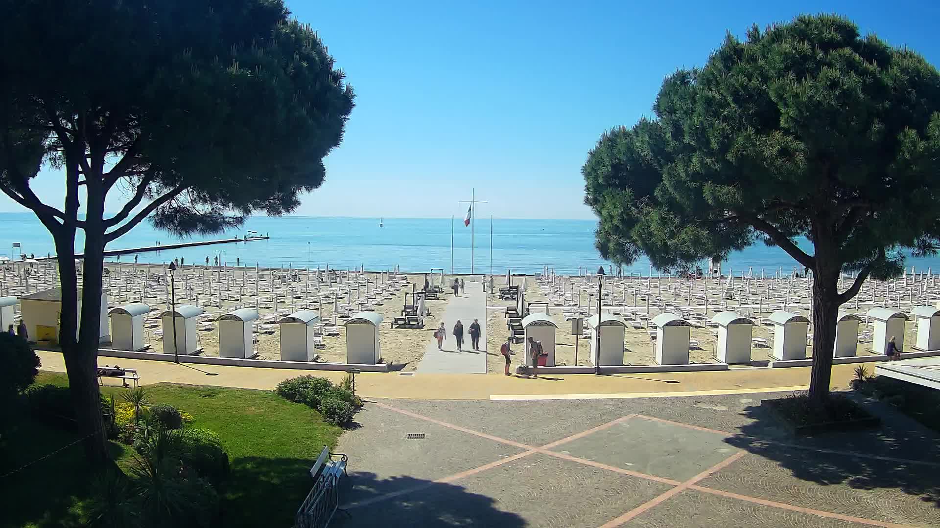 Ingresso Spiaggia Grado | Vista in Diretta sul Mare