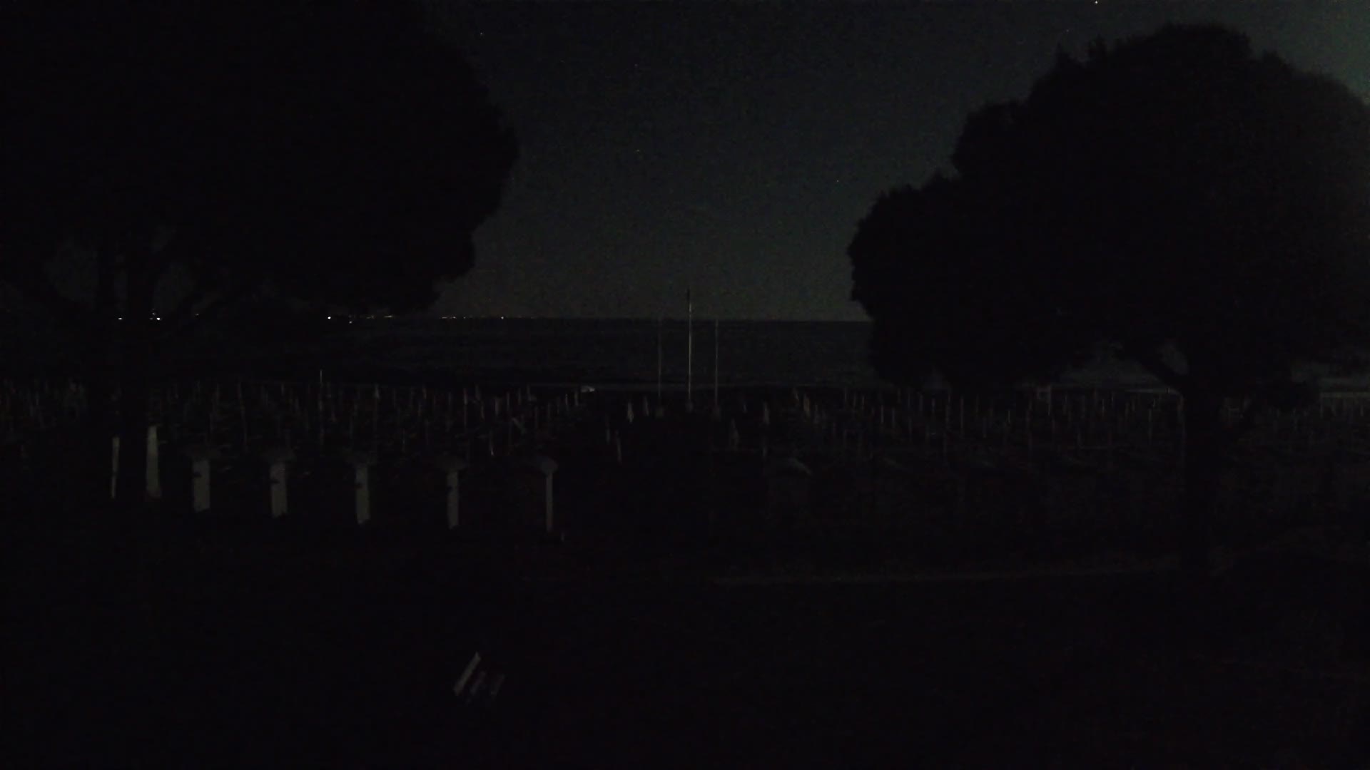 Grado Beach Webcam Entrance | Real-Time View of the Seaside