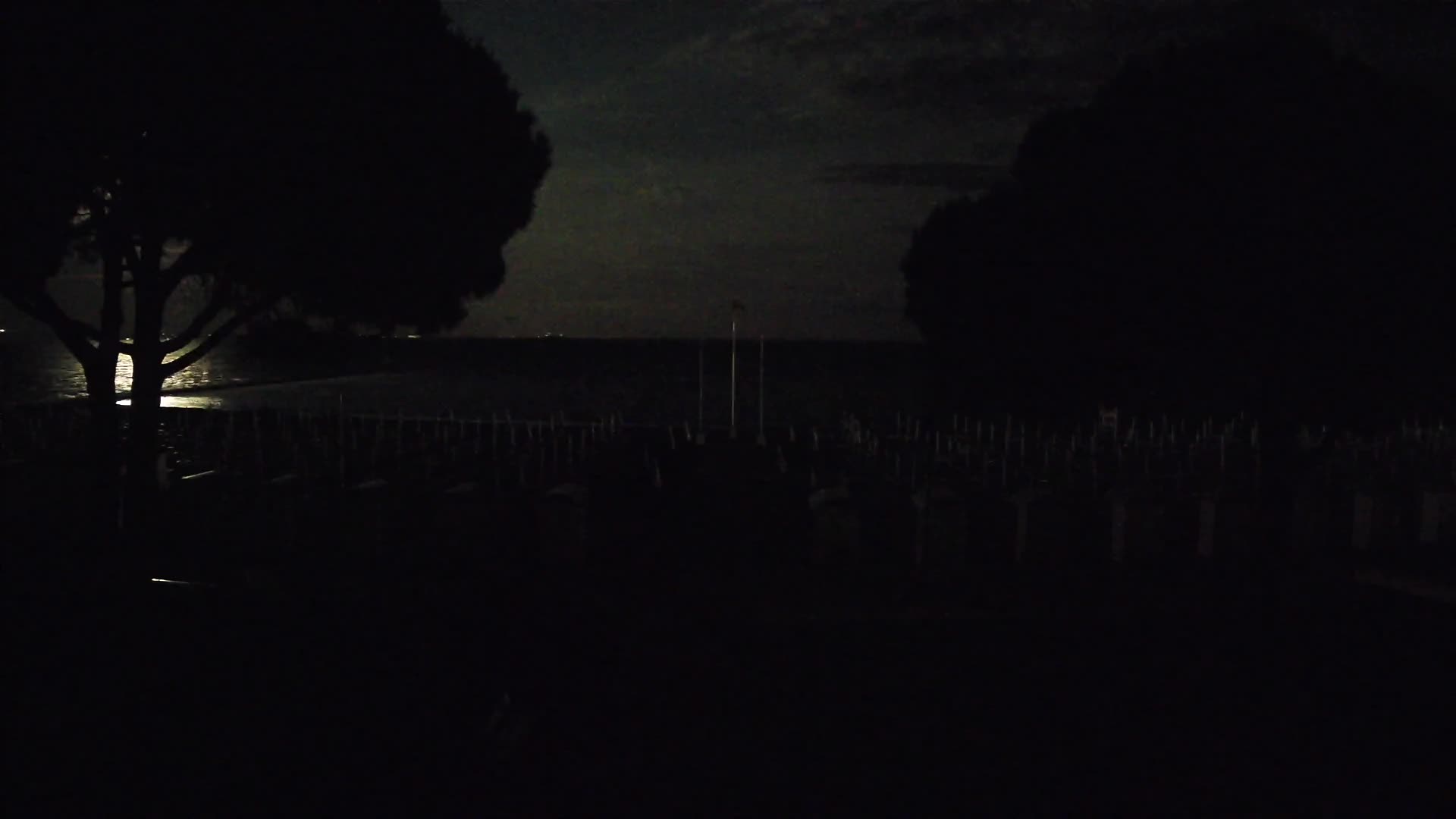 Grado Beach Webcam Entrance | Real-Time View of the Seaside
