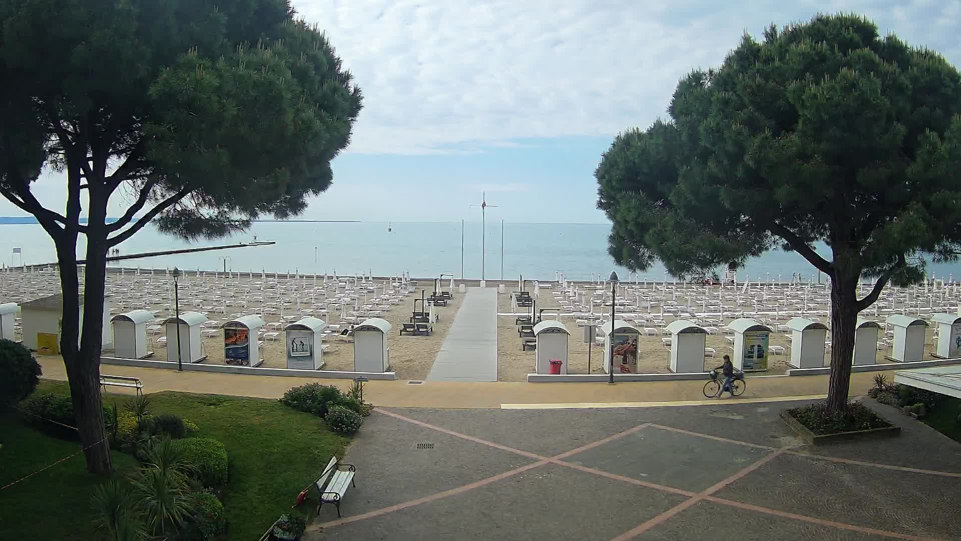 Ingresso Spiaggia Grado | Vista in Diretta sul Mare