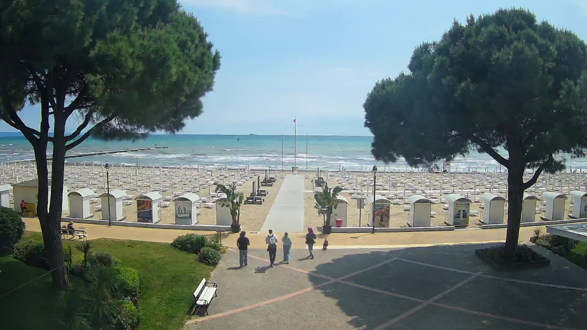 Ingresso Spiaggia Grado | Vista in Diretta sul Mare