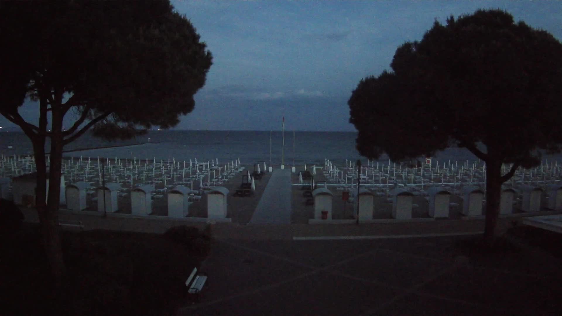 Ingresso Spiaggia Grado | Vista in Diretta sul Mare