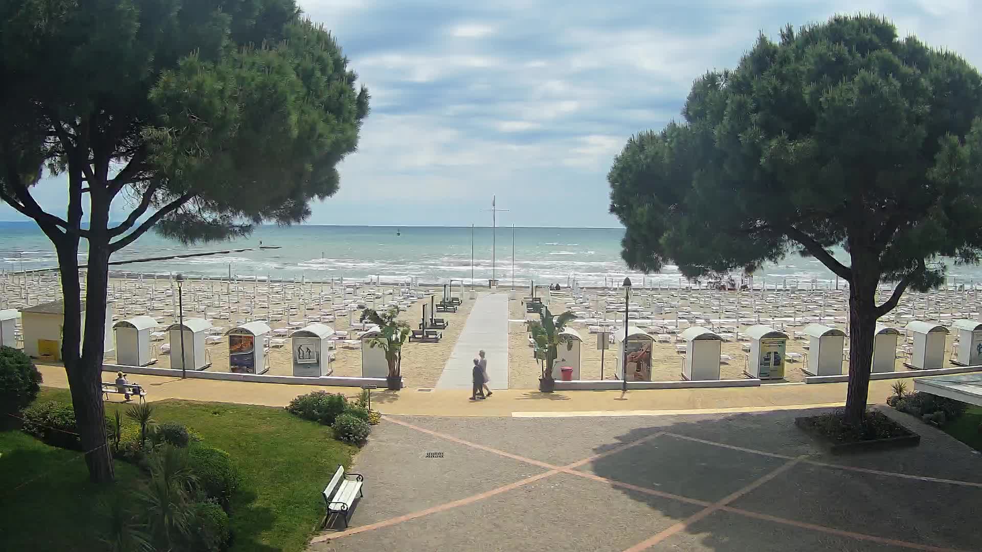 Entrada Playa Grado | Vista en Vivo de la Costa