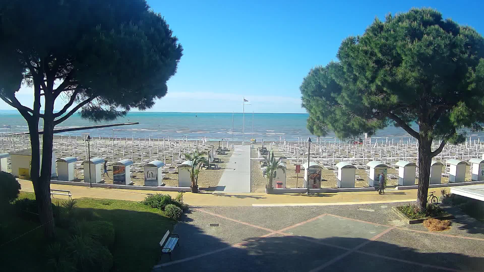 Ingresso Spiaggia Grado | Vista in Diretta sul Mare