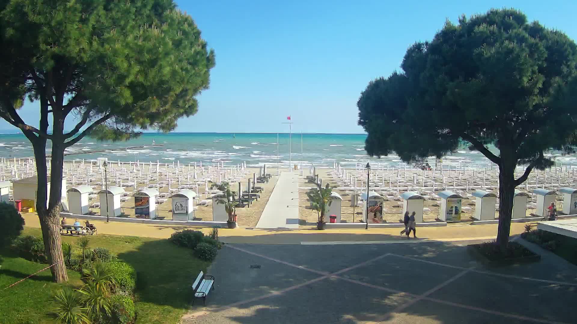 Ingresso Spiaggia Grado | Vista in Diretta sul Mare