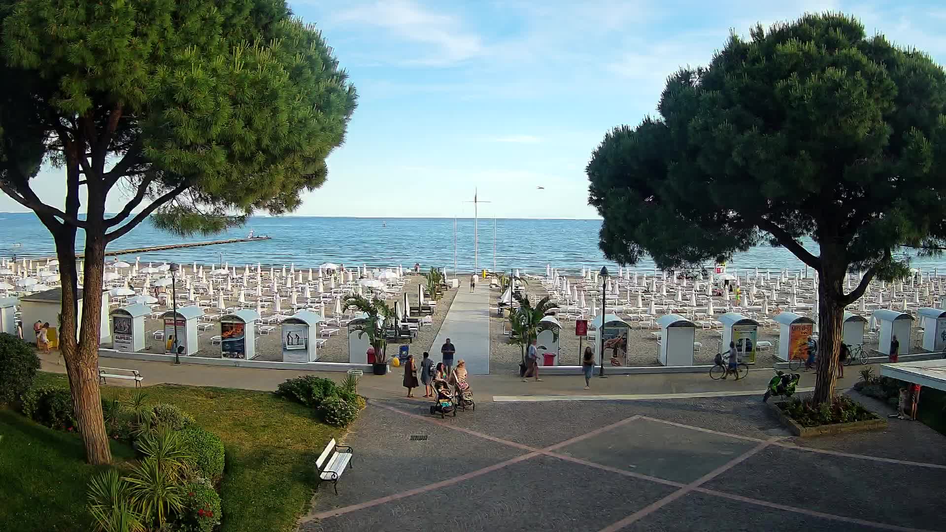 Grado Ulaz na Plažu | Pogled Uživo na Obalu