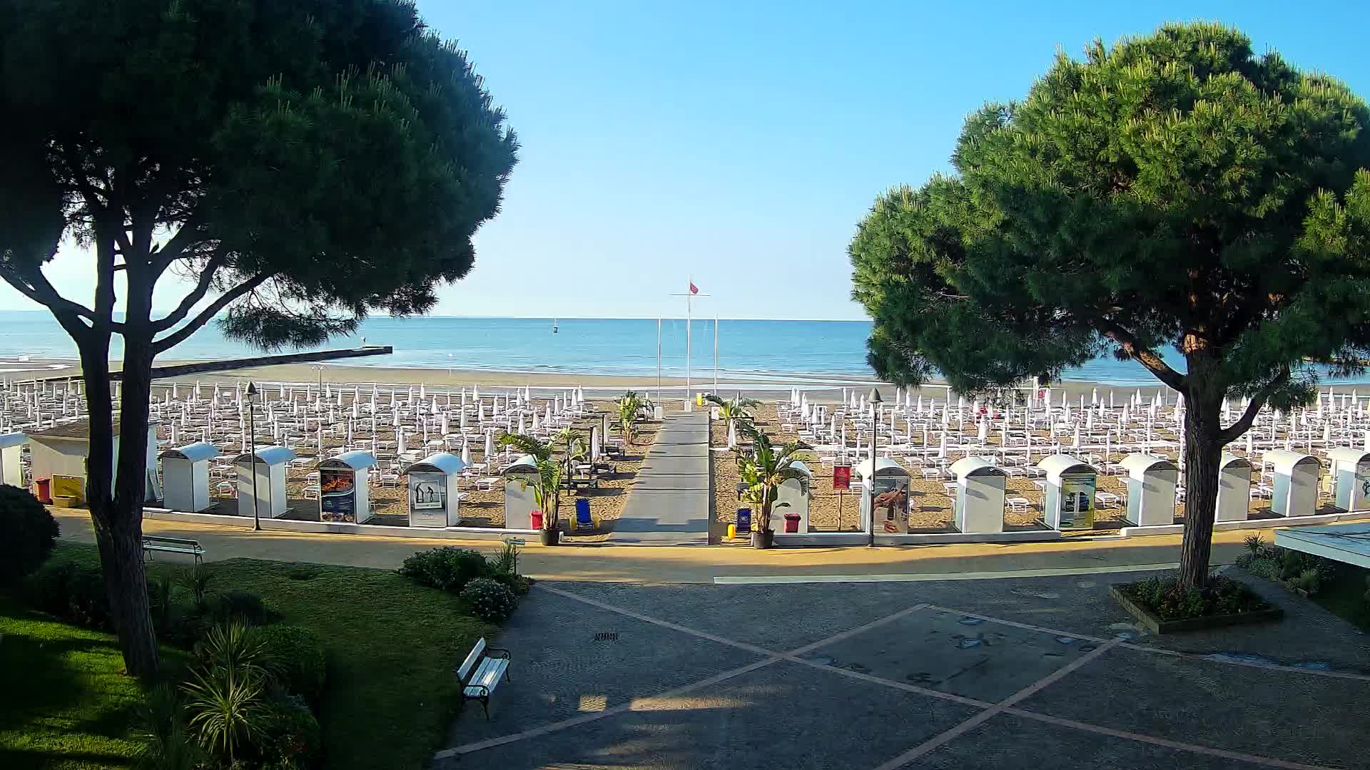 Ingresso Spiaggia Grado | Vista in Diretta sul Mare