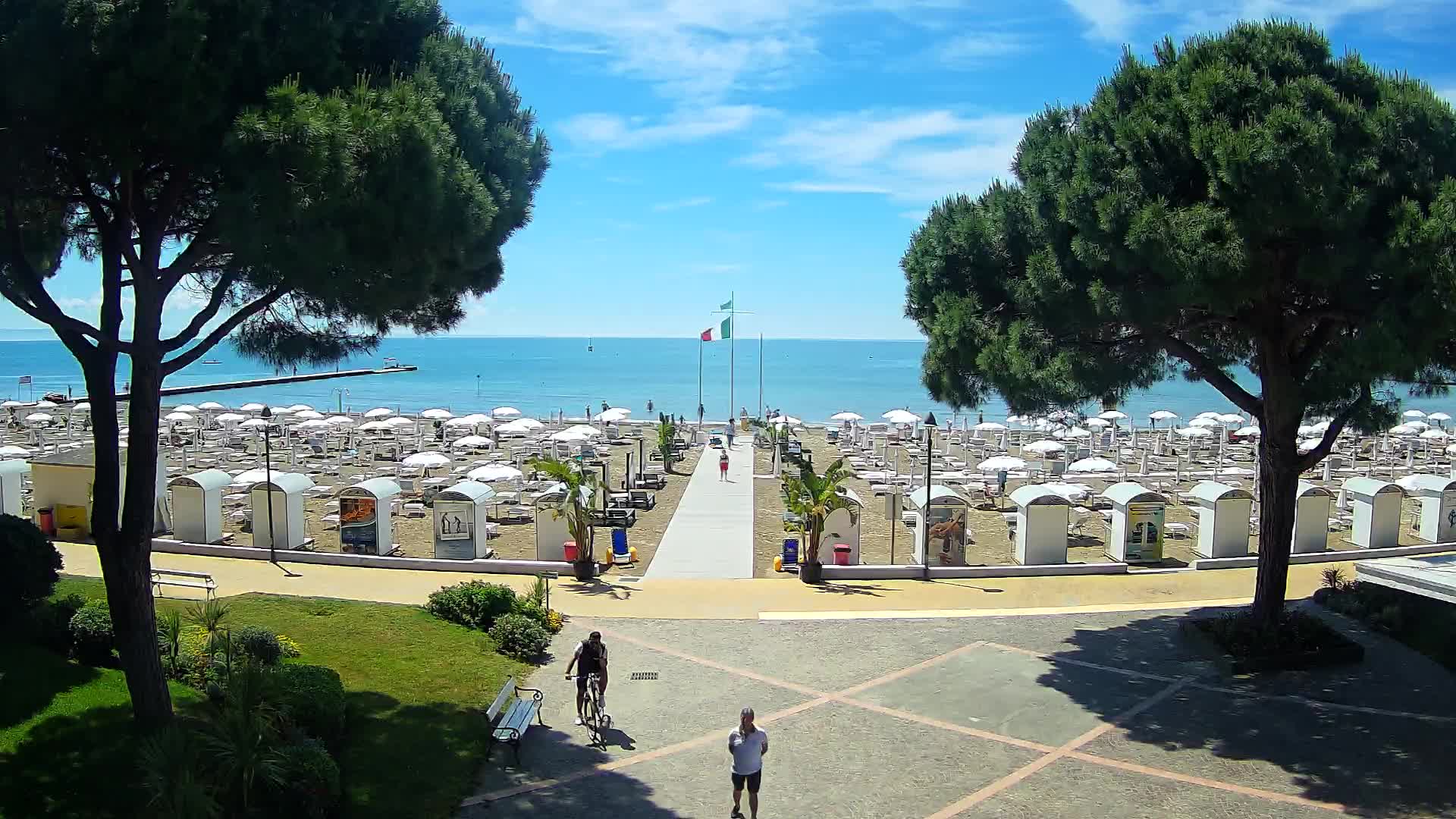 Entrada Playa Grado | Vista en Vivo de la Costa