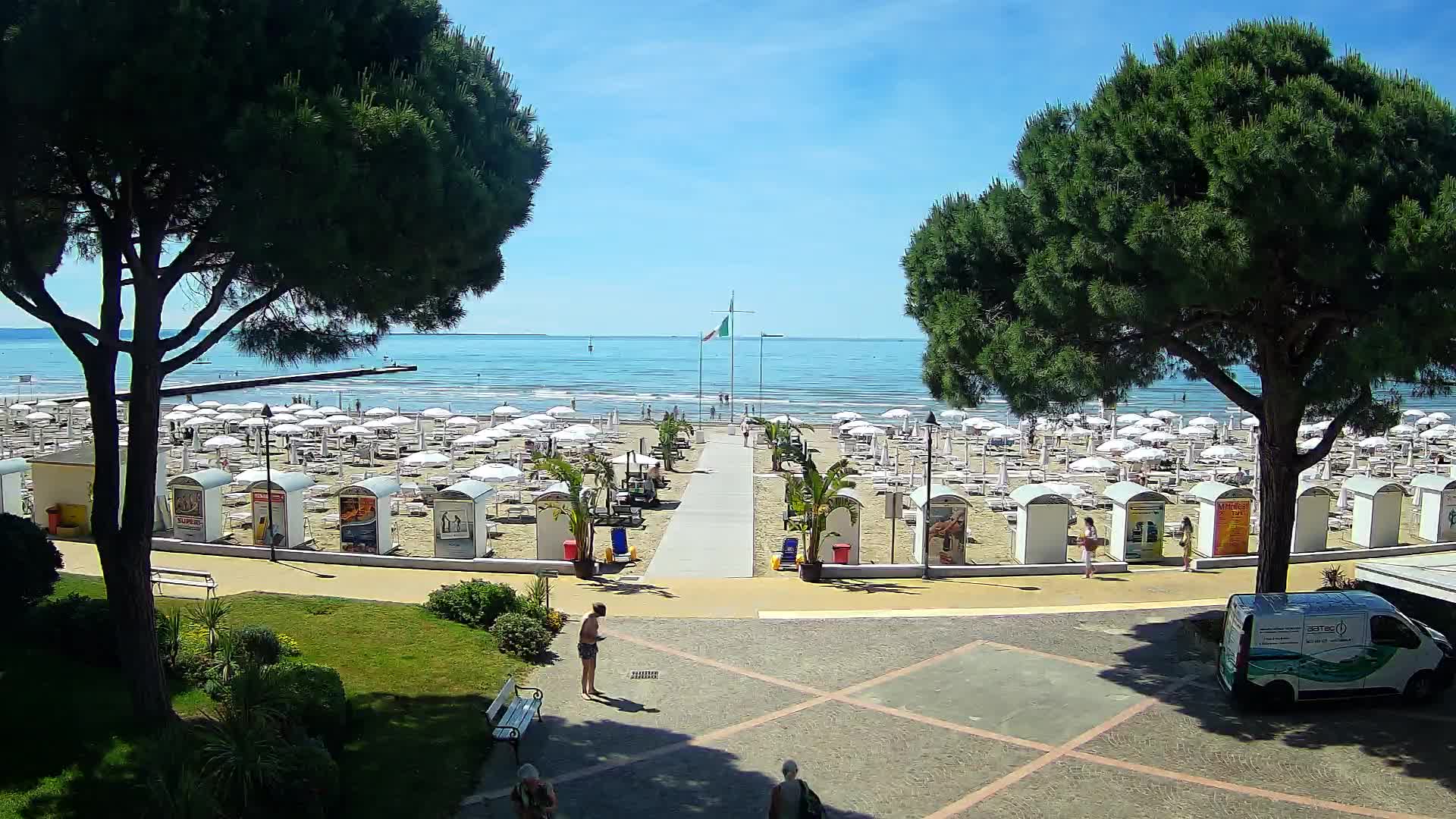 Grado Ulaz na Plažu | Pogled Uživo na Obalu