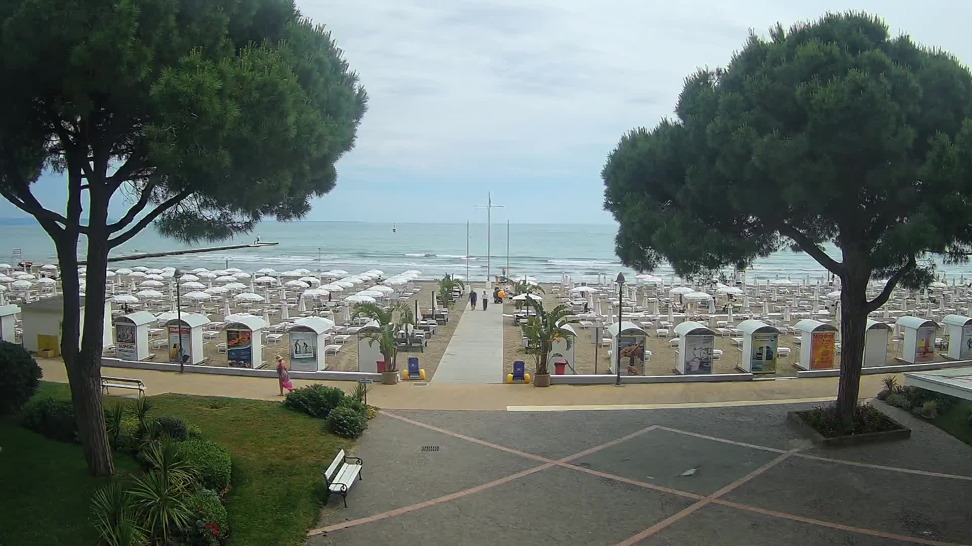 Grado Beach Webcam Entrance | Real-Time View of the Seaside