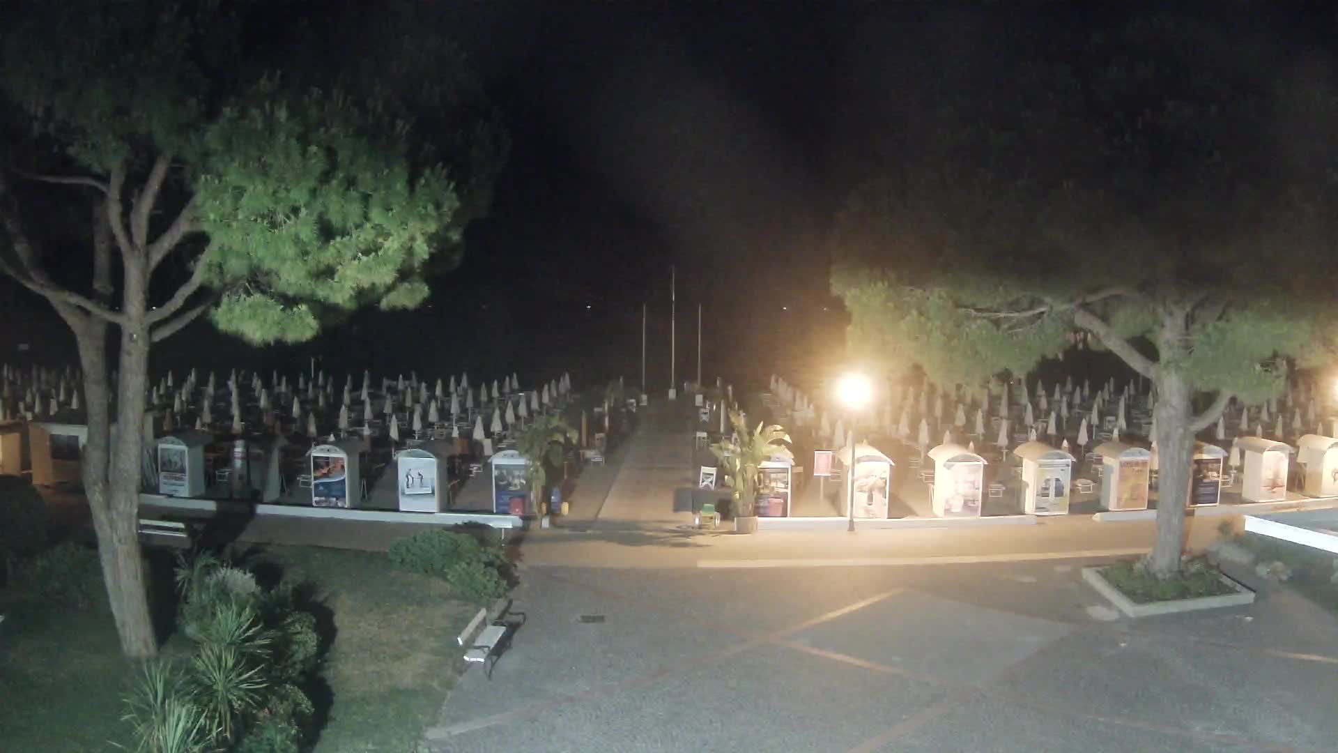 Grado Beach Webcam Entrance | Real-Time View of the Seaside