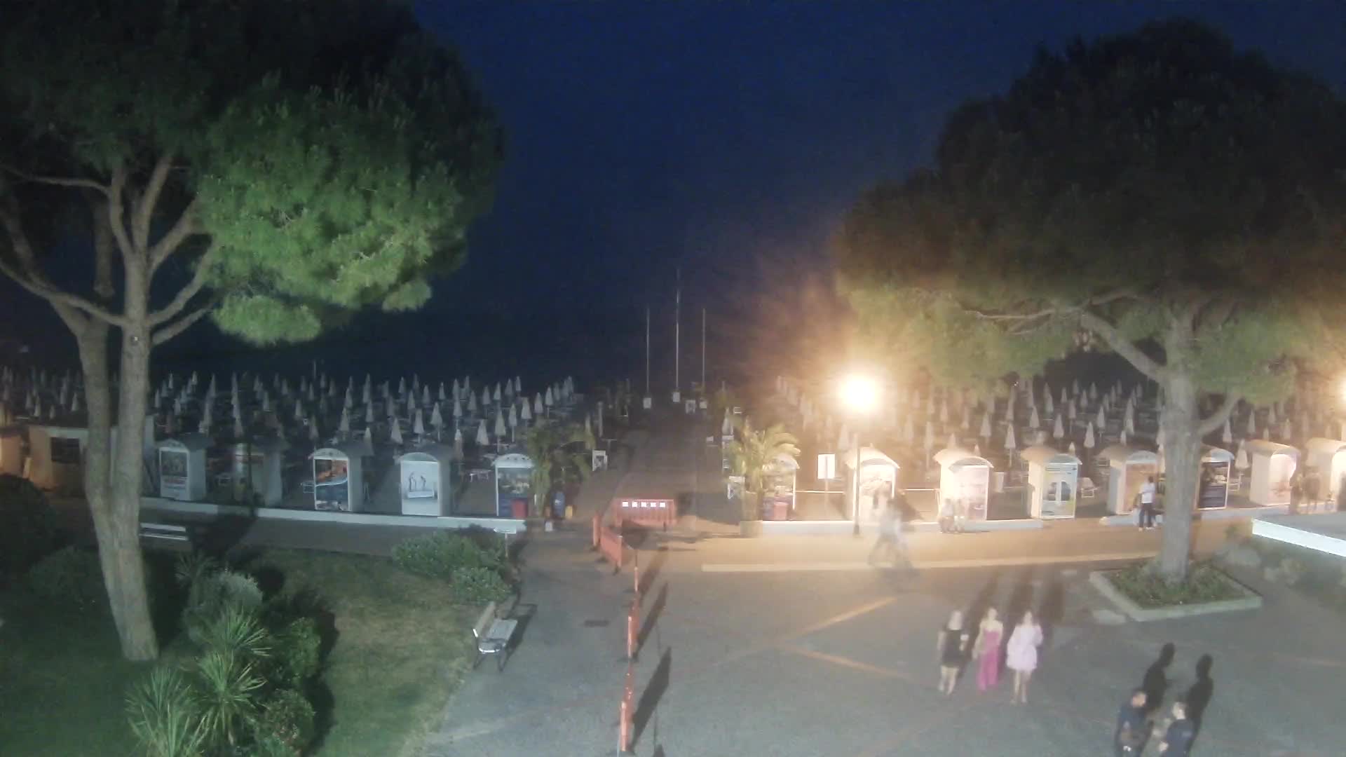 Grado Beach Webcam Entrance | Real-Time View of the Seaside