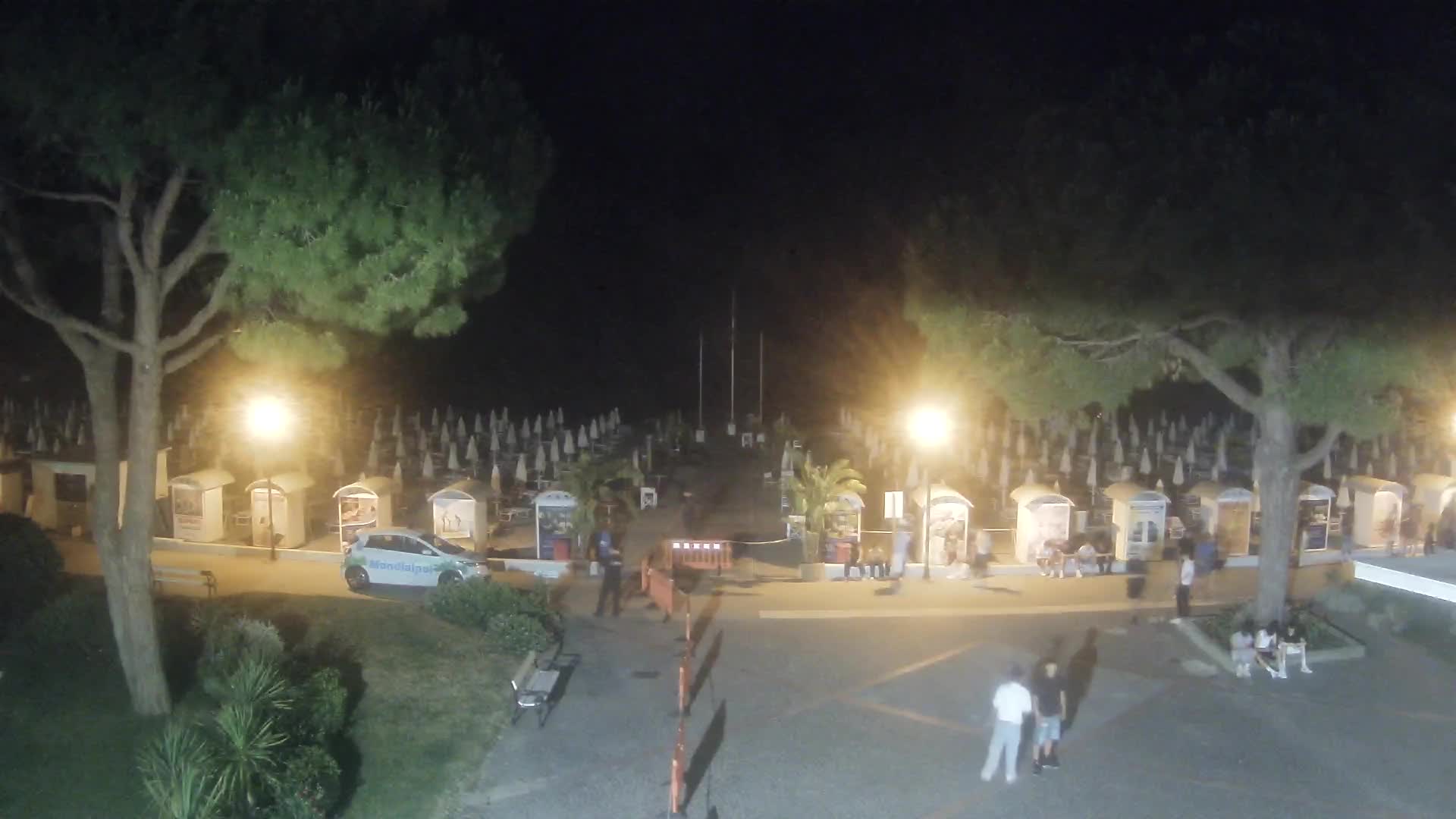 Grado Beach Webcam Entrance | Real-Time View of the Seaside