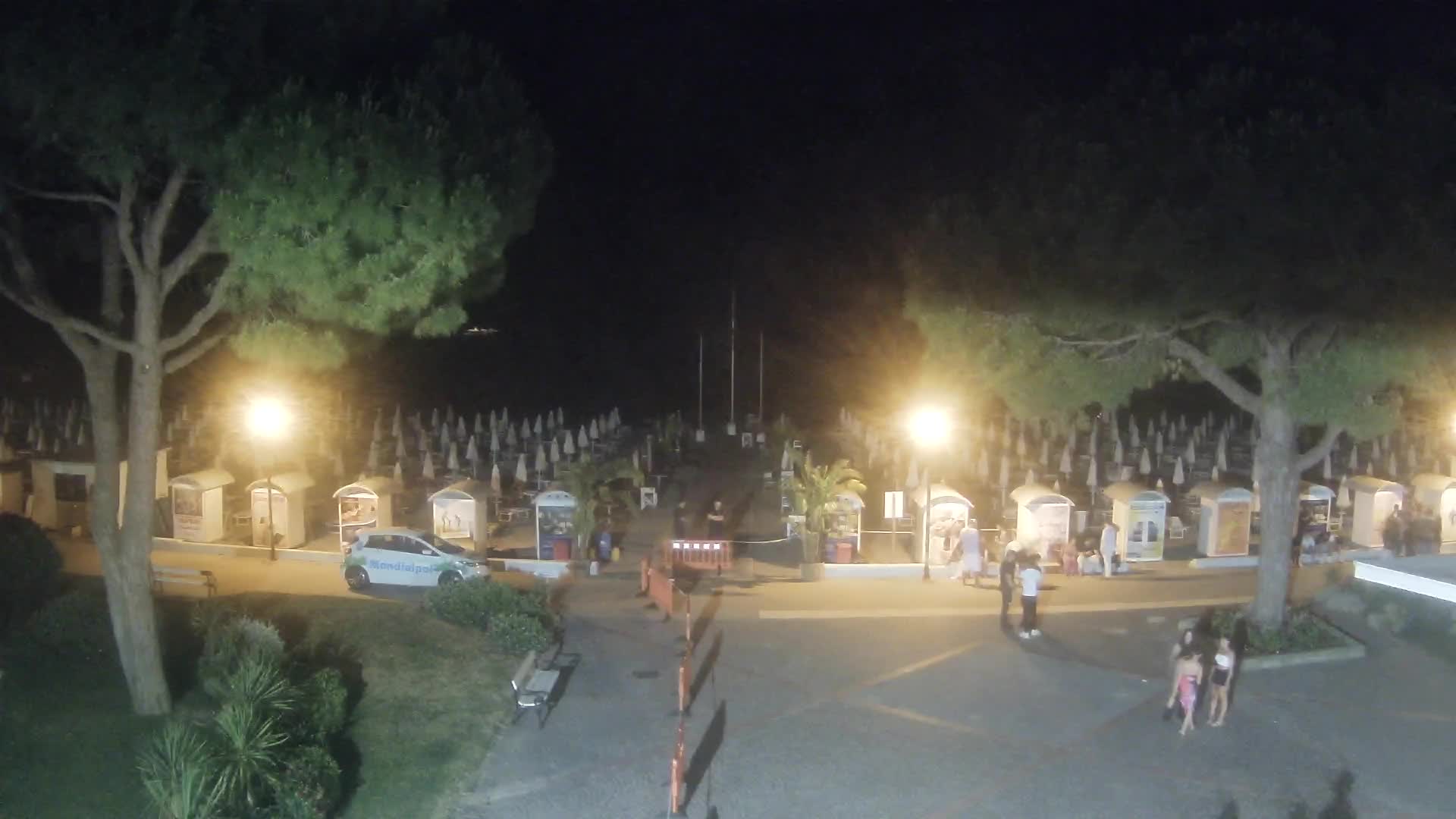 Grado Beach Webcam Entrance | Real-Time View of the Seaside
