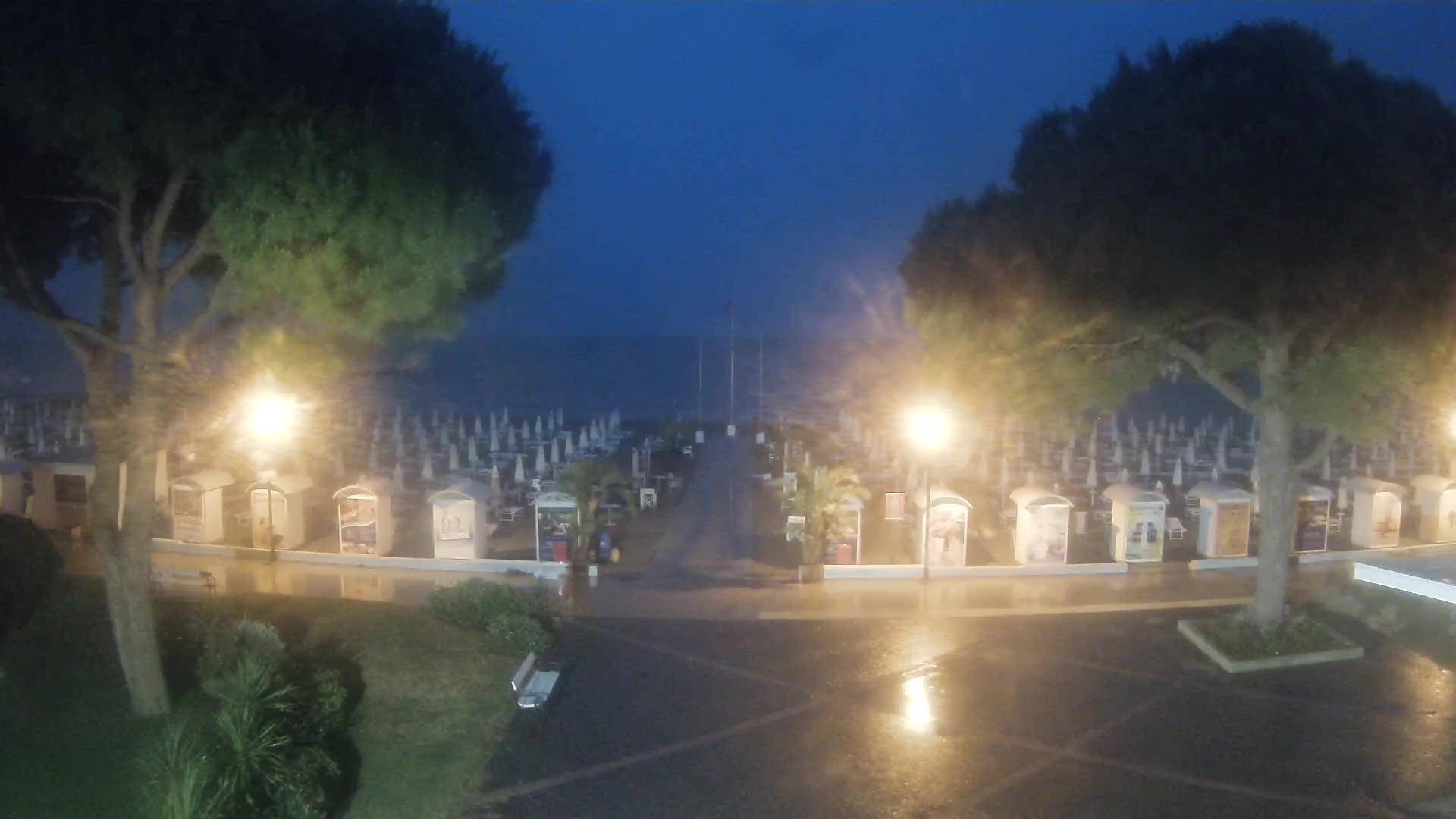 Ingresso Spiaggia Grado | Vista in Diretta sul Mare