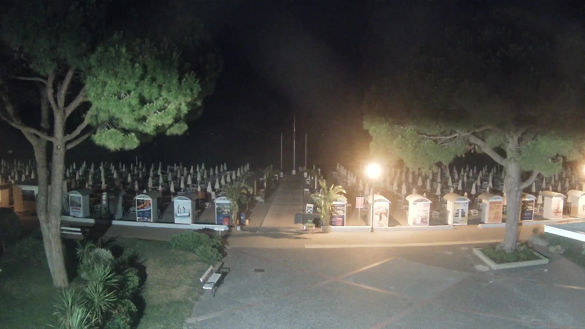Grado Beach Webcam Entrance | Real-Time View of the Seaside